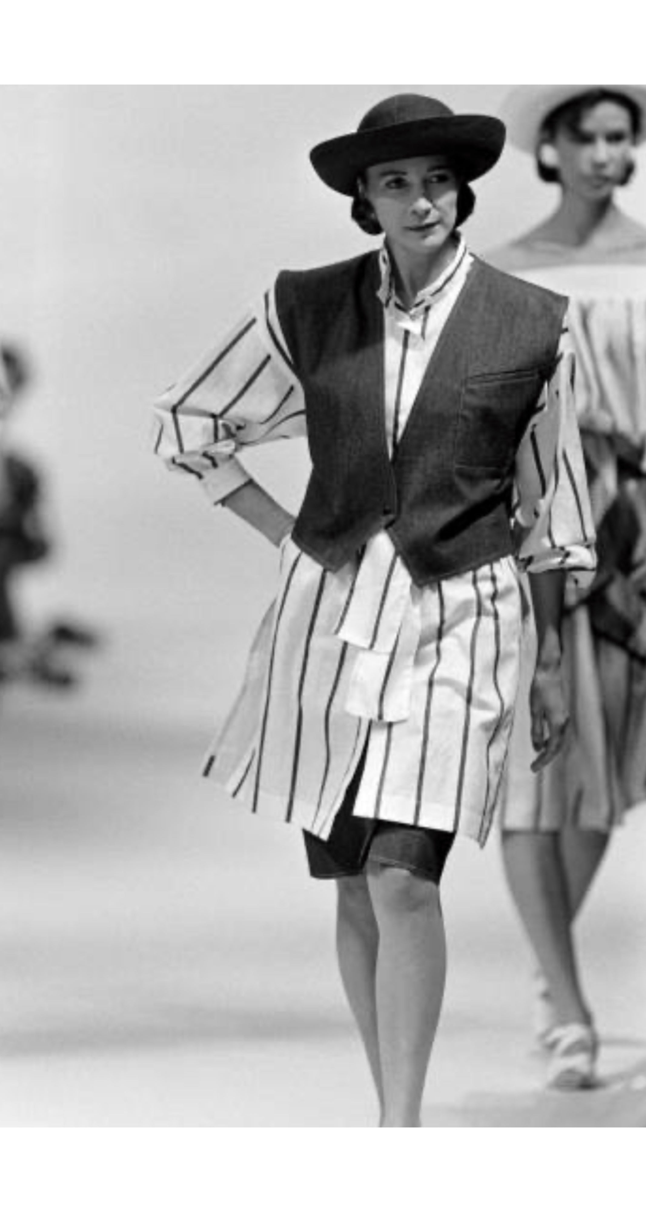 1986 S/S Striped Blue & White Linen Tunic Pant Set