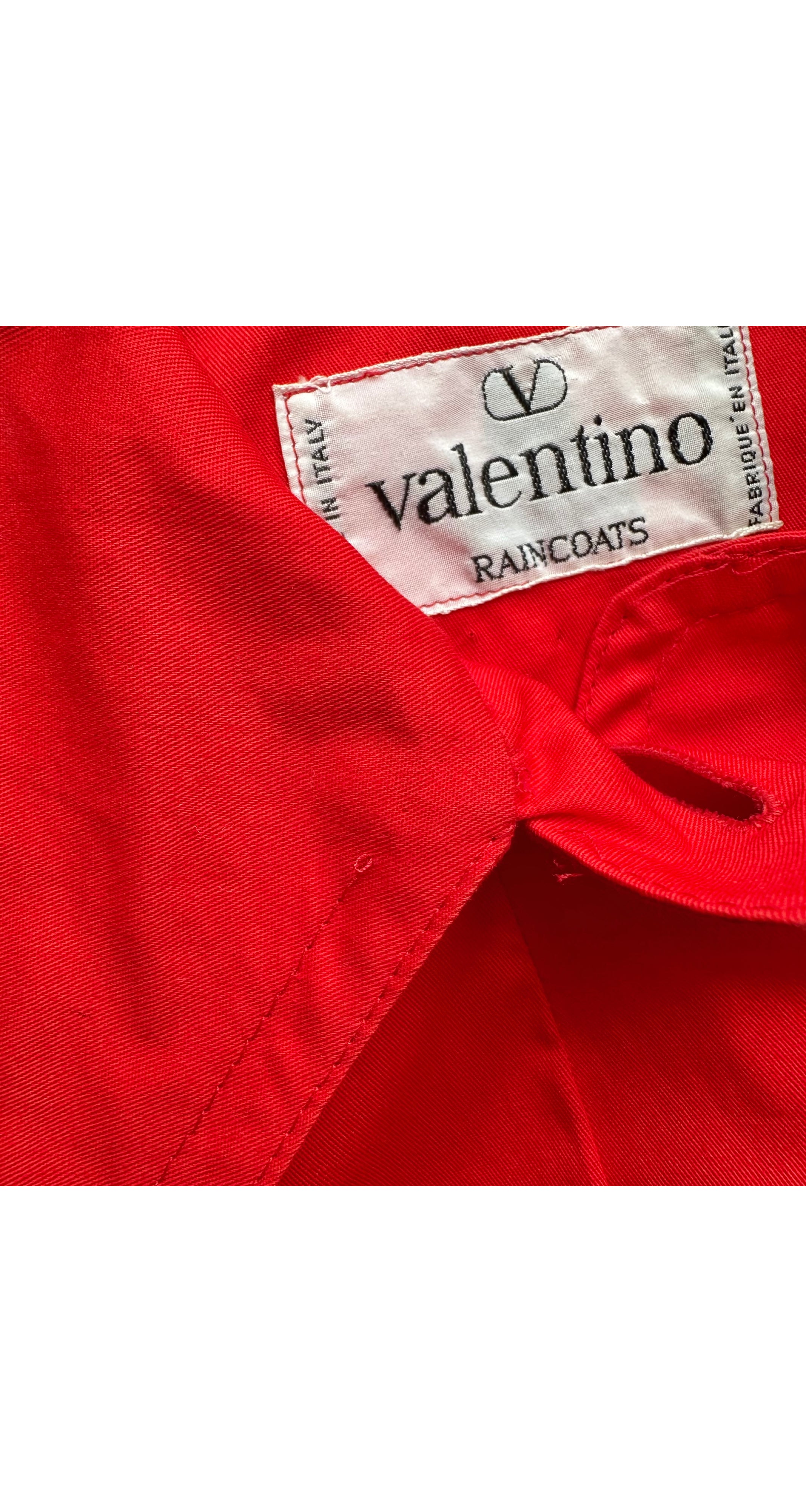 1980s Logo Button Red Cotton Collared Raincoat