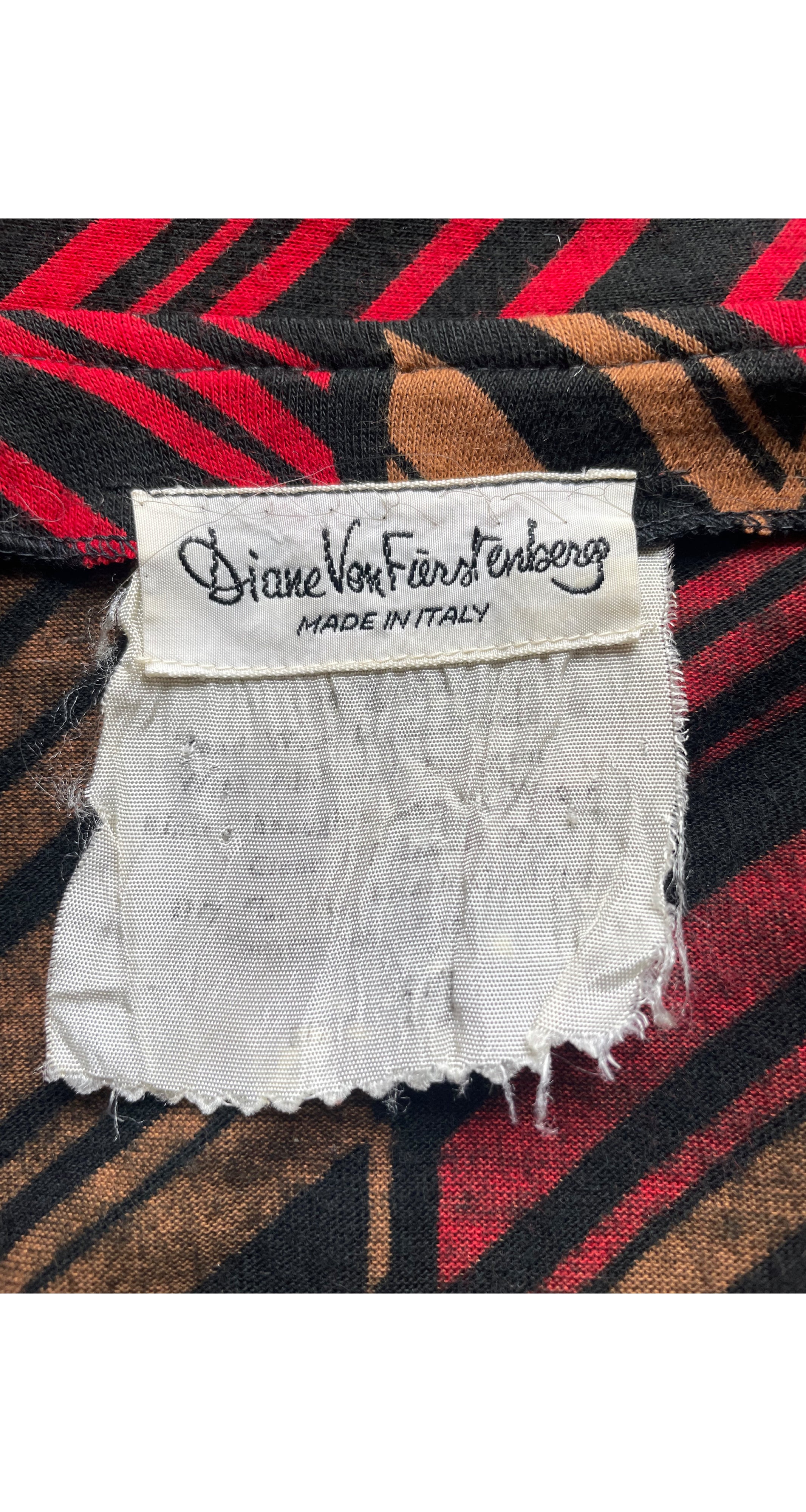 1970s Geometric Print Jersey Wrap Top & Pants Set