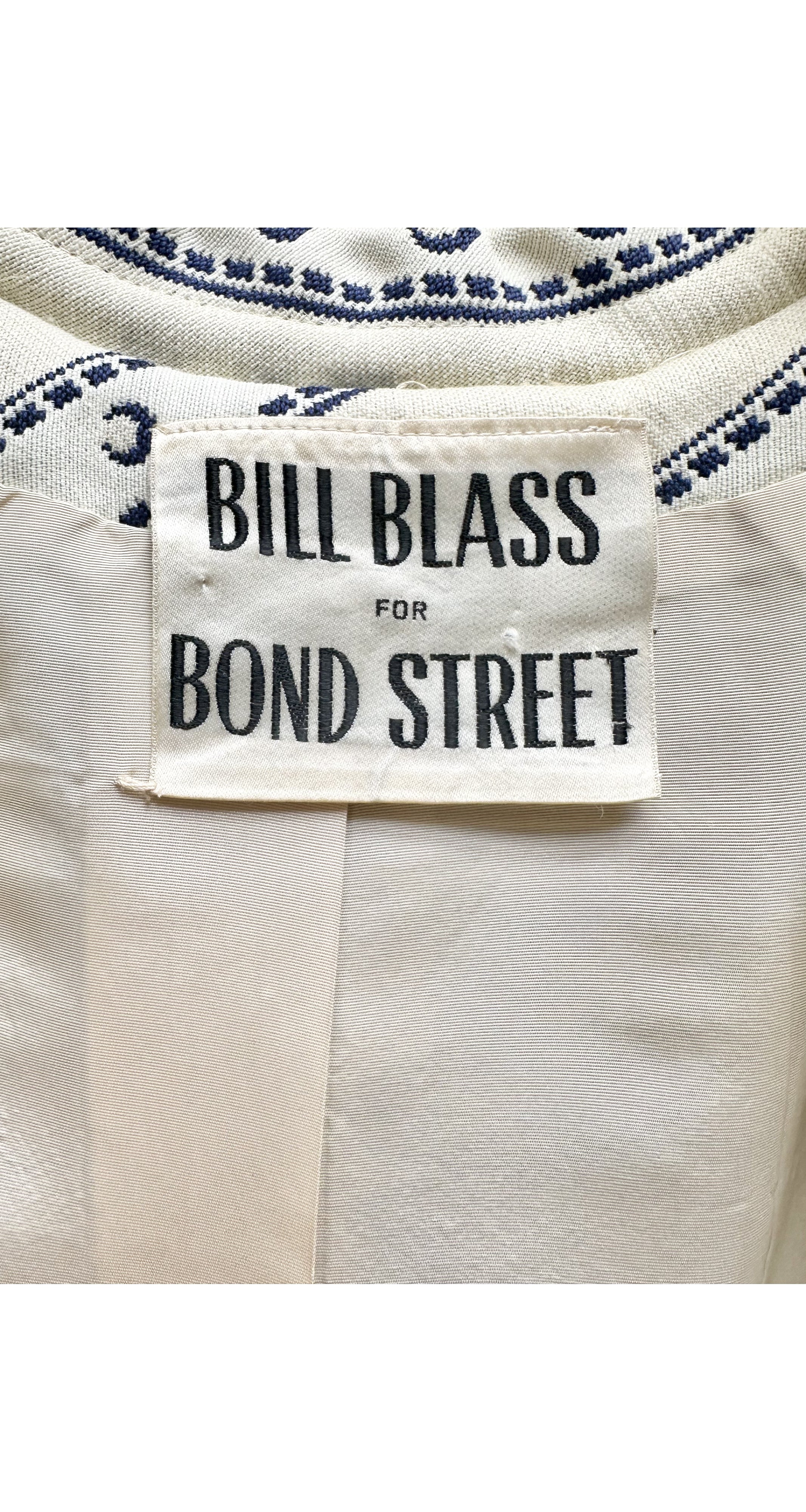 1971 Trompe L'oeil Belt Print Cream & Navy Coat