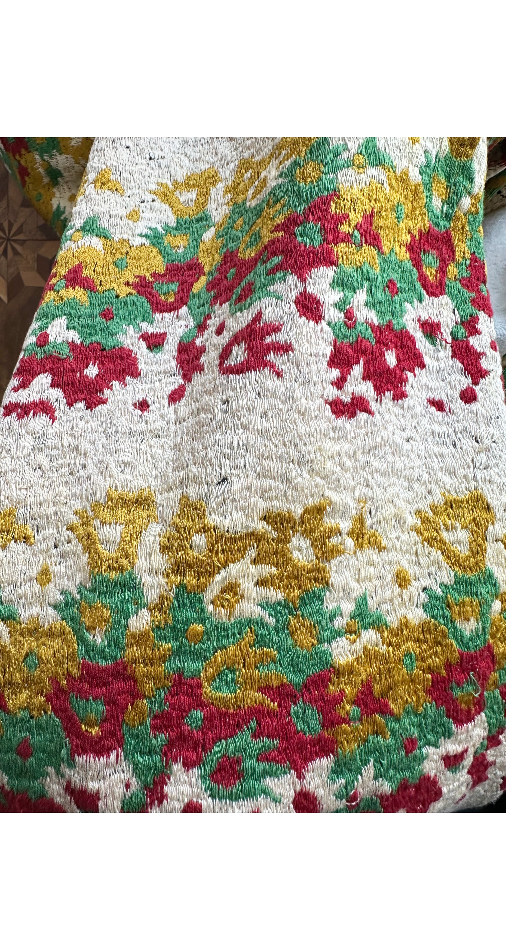 1940s Floral Heavily Embroidered Puff Shoulder Jacket