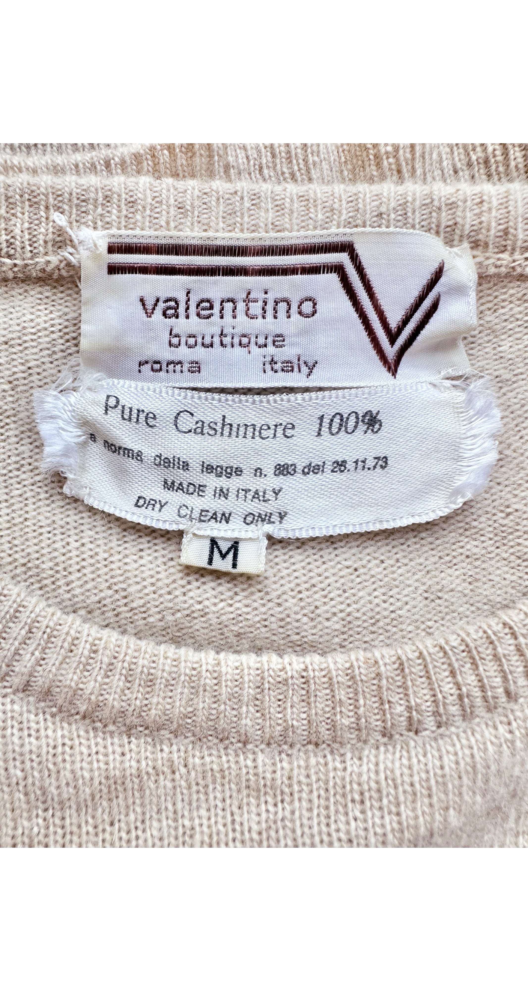 1970s Light Beige Cashmere Pullover Sweater