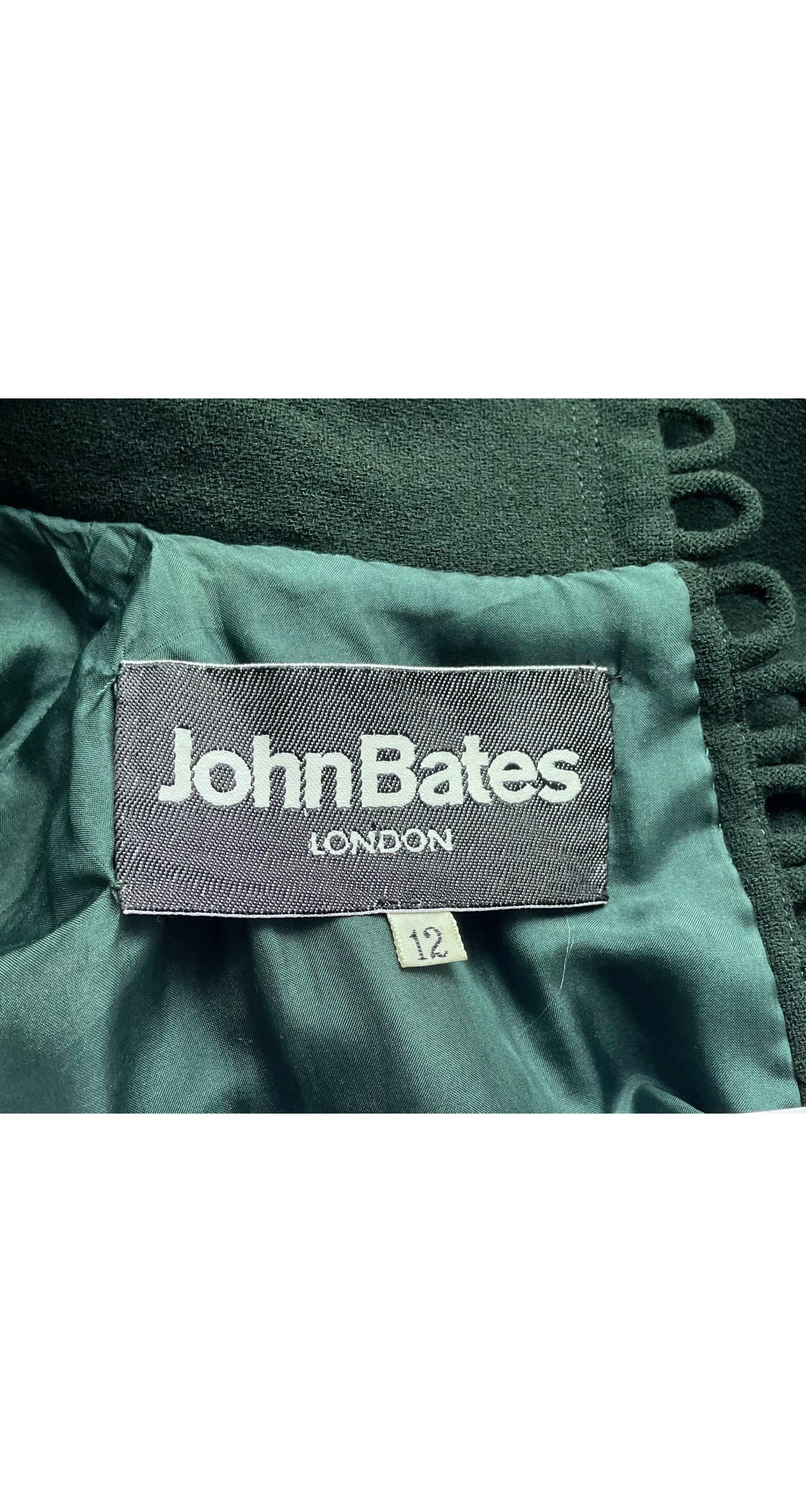 1970s Green Wool Crepe Bishop Sleeve Dress