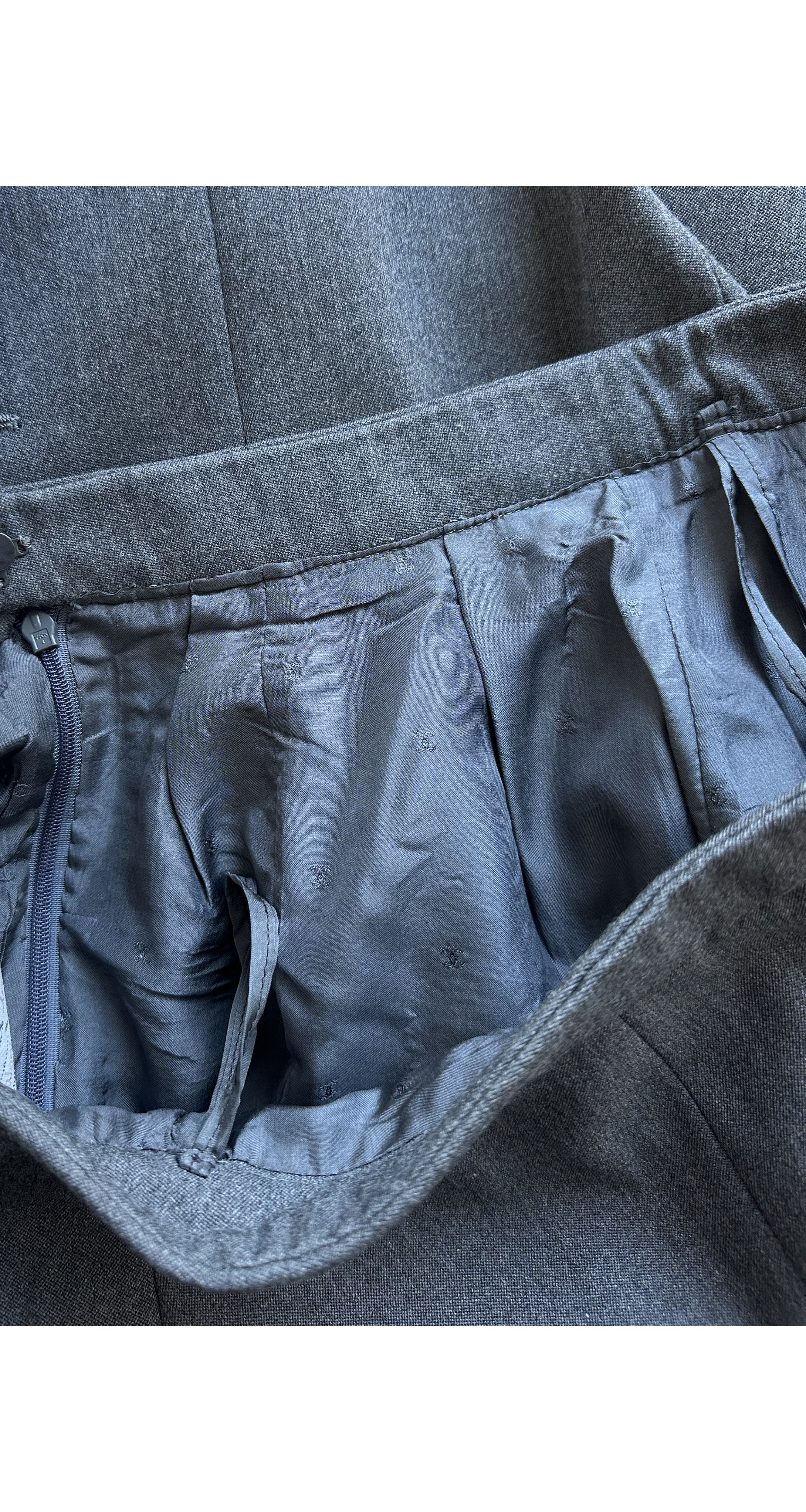 1992 F/W Gray Wool Double-Breasted Skirt Suit