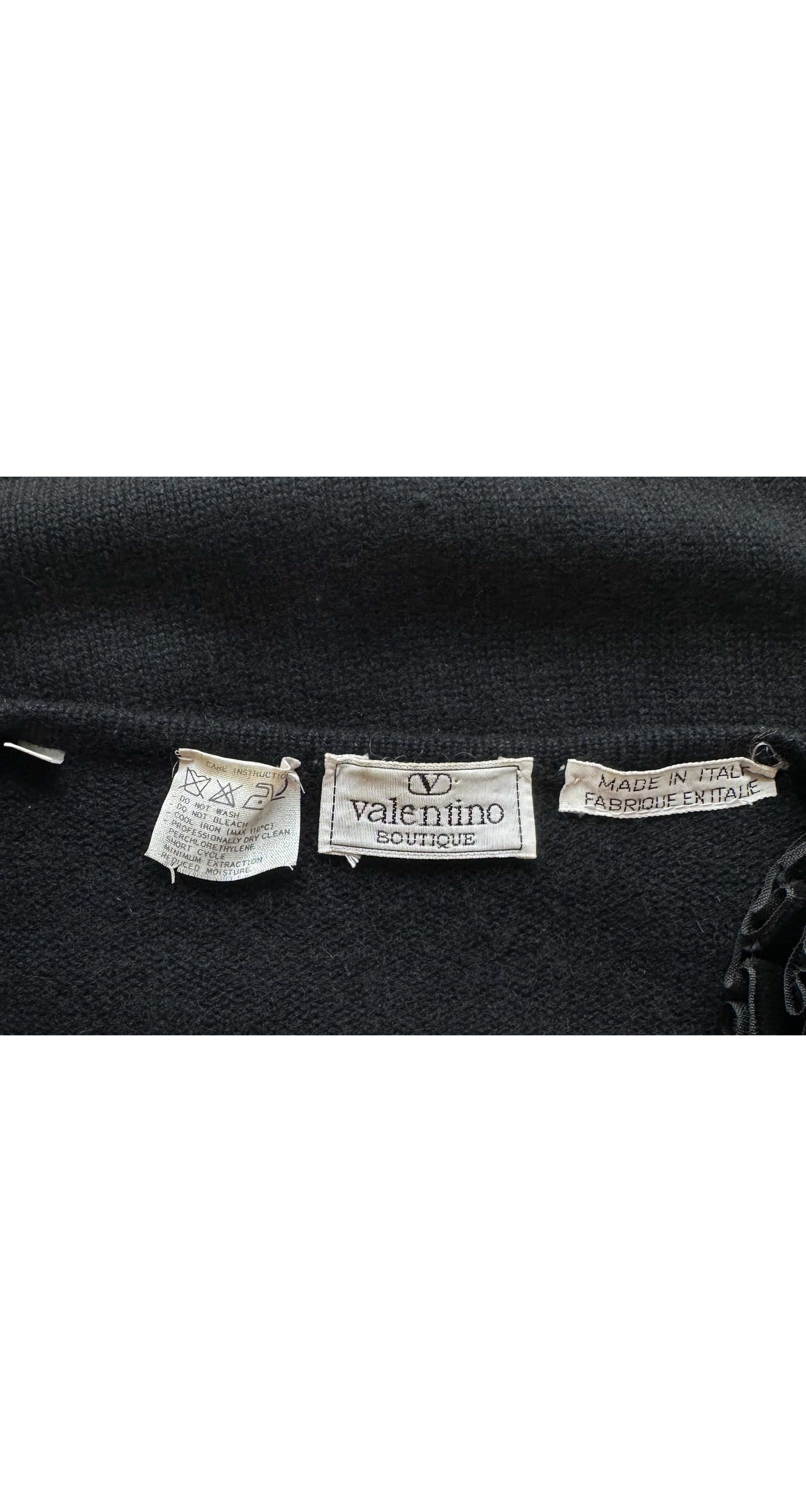 1990s Flower Shoulder Black Knit Zip-Up Sweater