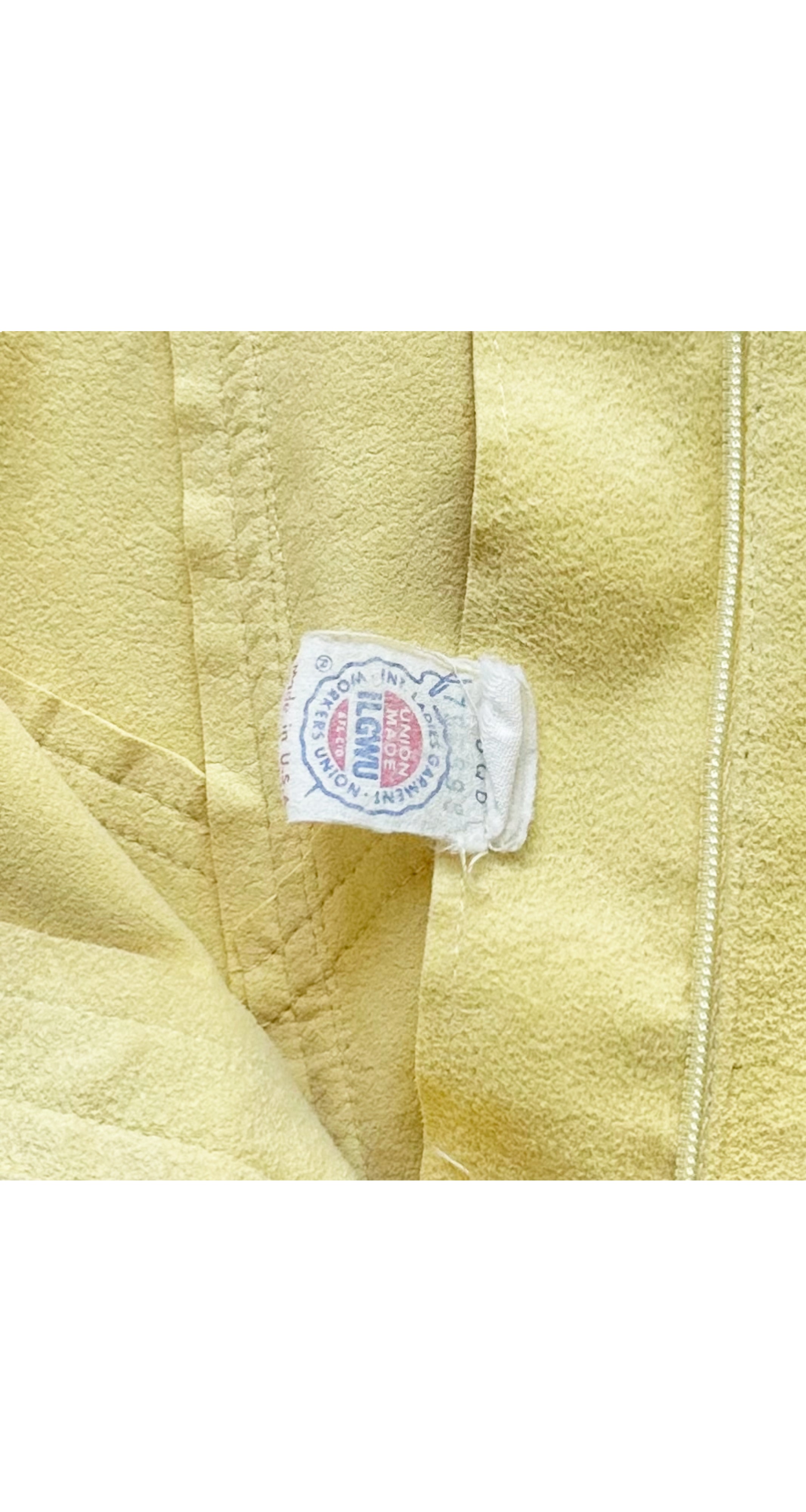 1973 S/S Pale Yellow Ultrasuede Collared Pant Suit