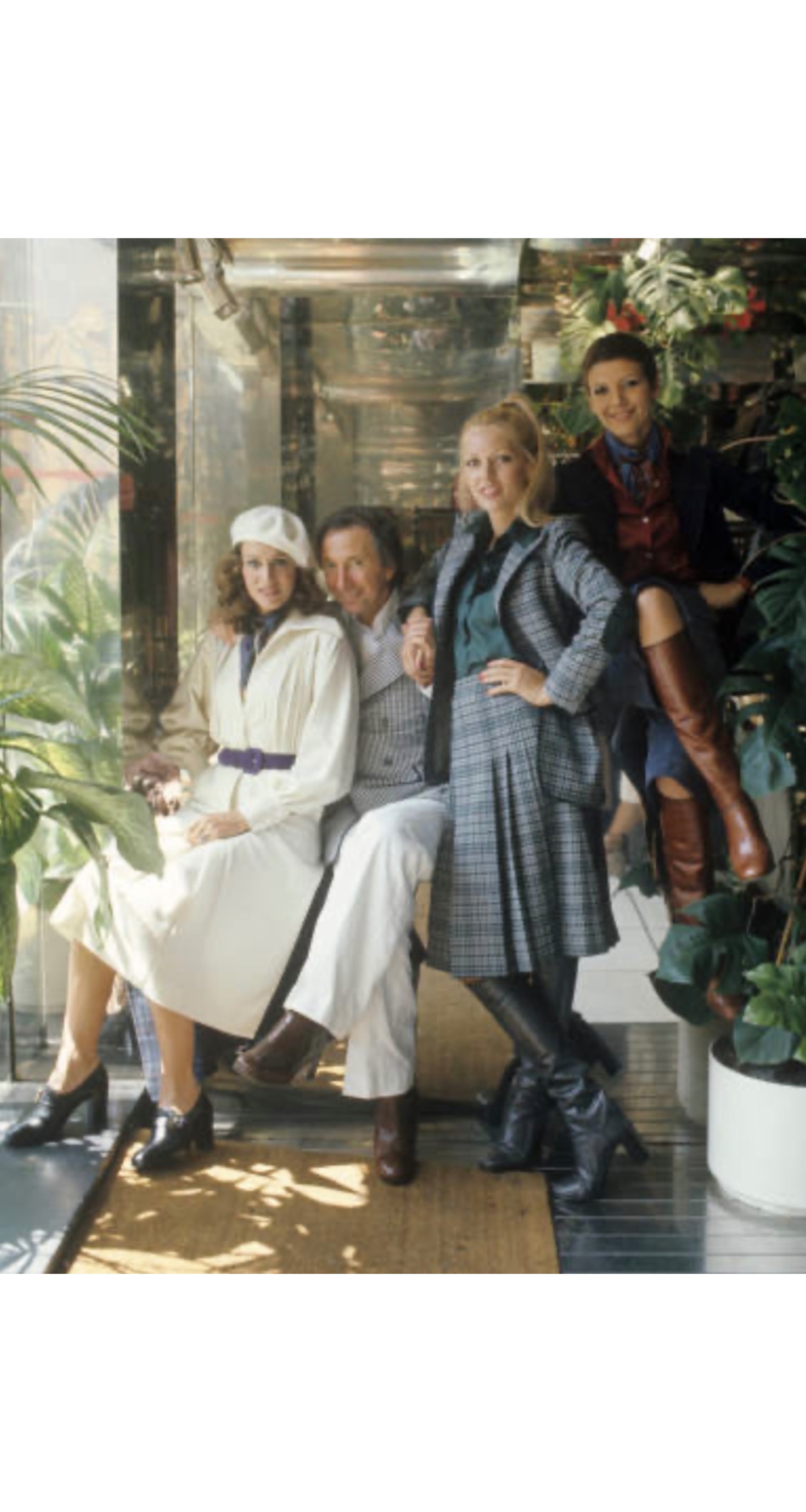 1976-77 F/W Contrast Stitch Cream Wool Collared Dress