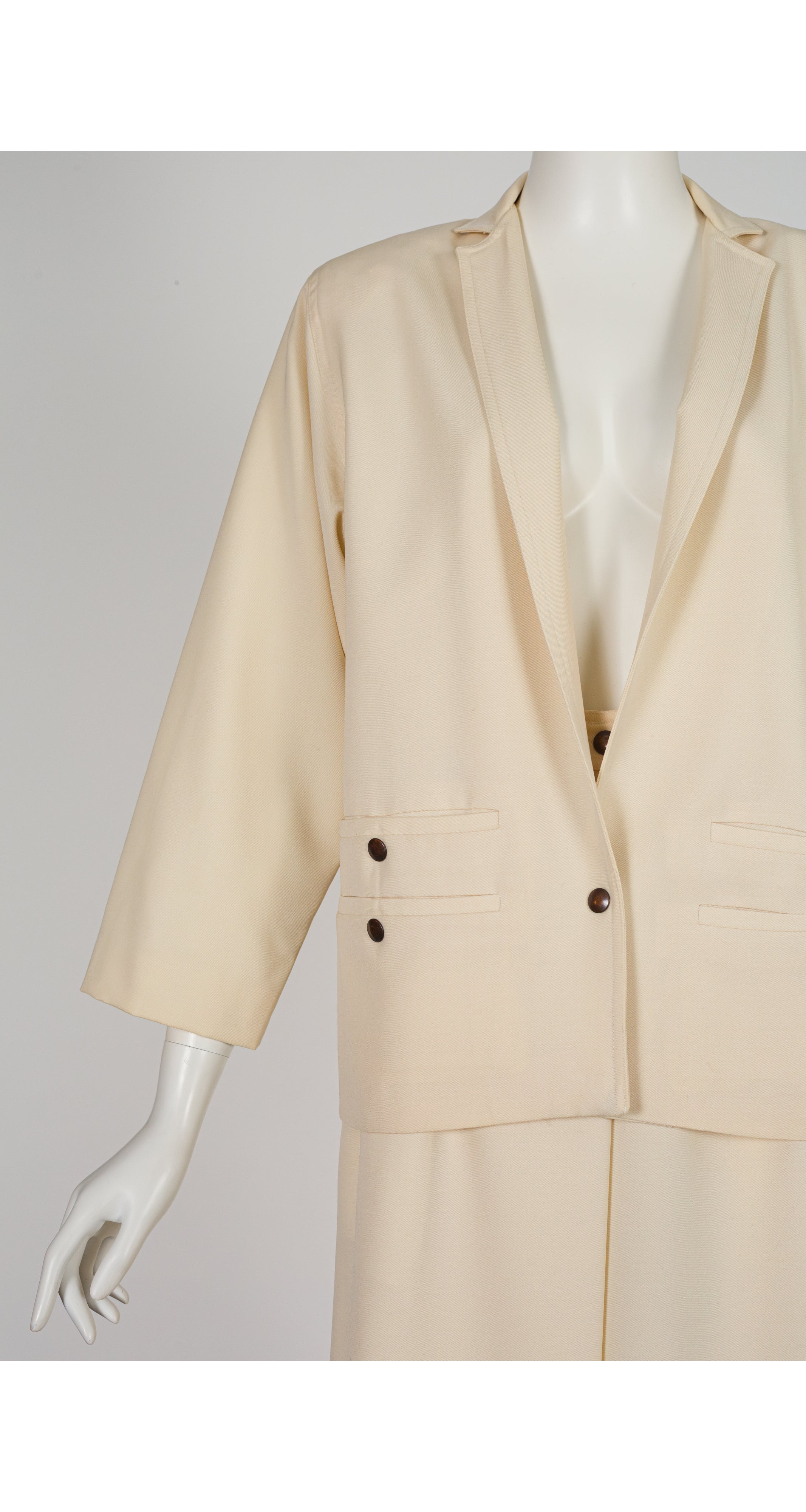 1980s Cream Wool Gabardine Skirt Suit