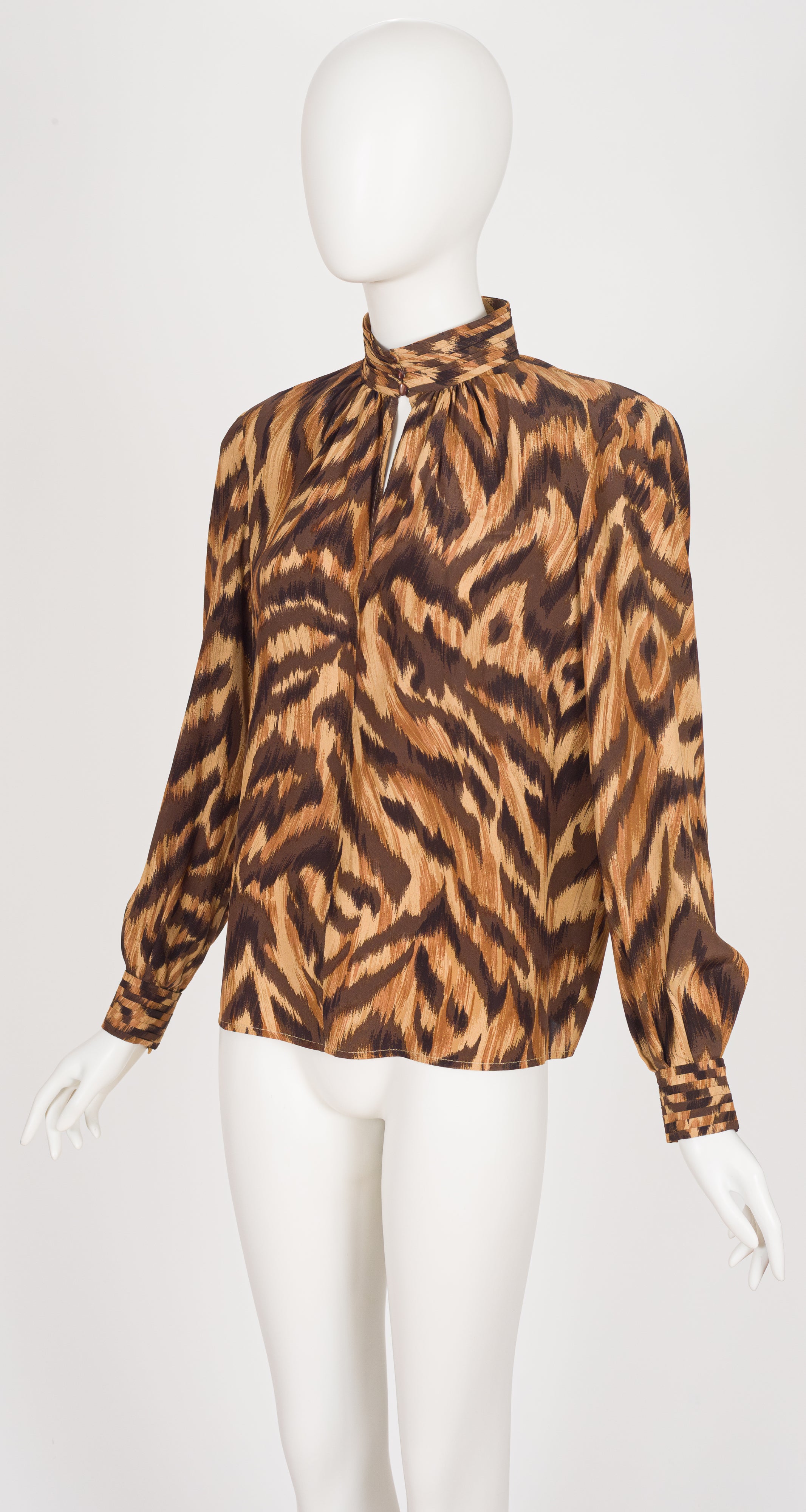 1980s Tiger Stripe Silk Keyhole Neckline Long Sleeve Blouse