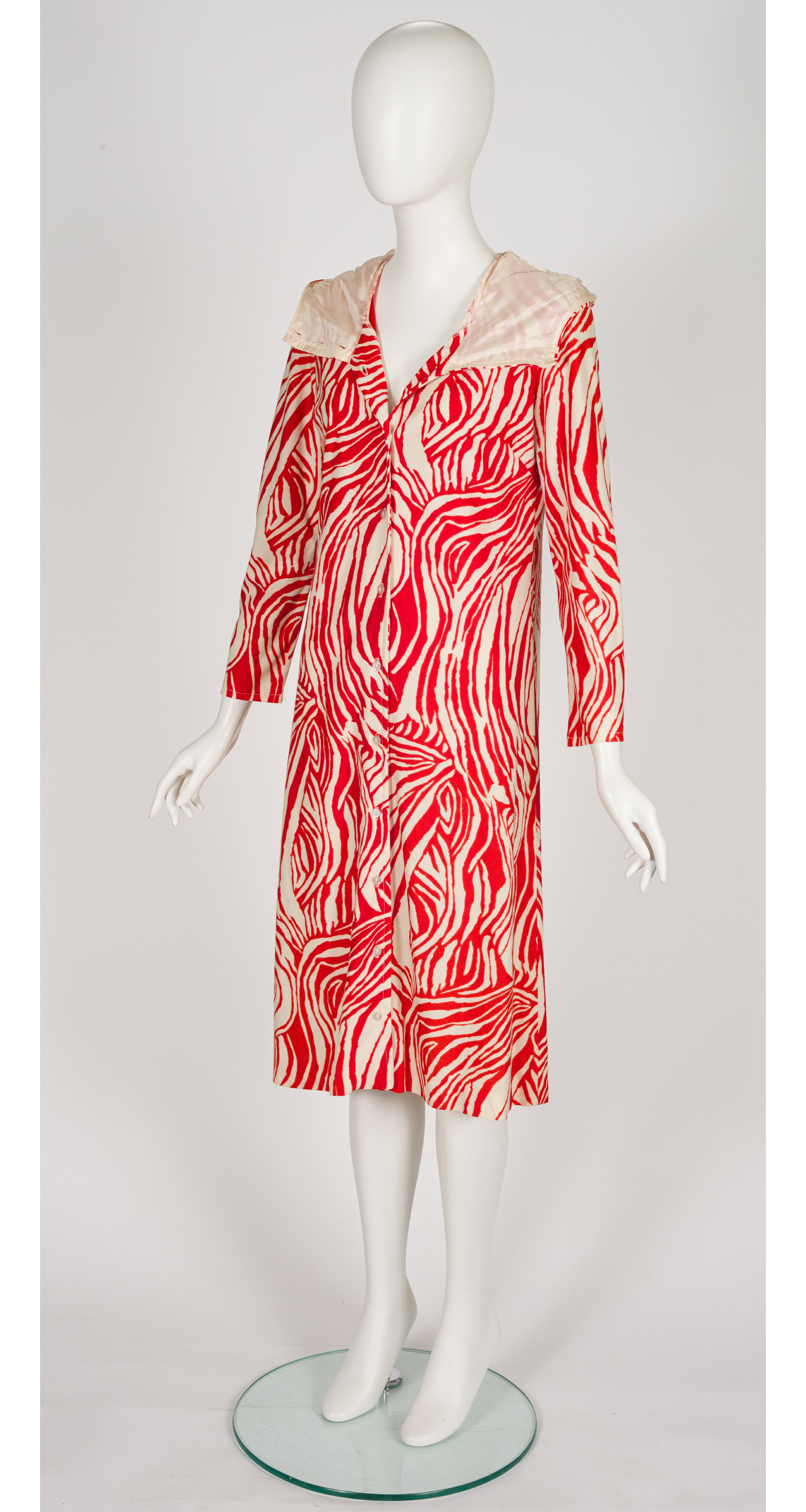 1970s Abstract Swirl Print Long Sleeve Hooded Dress