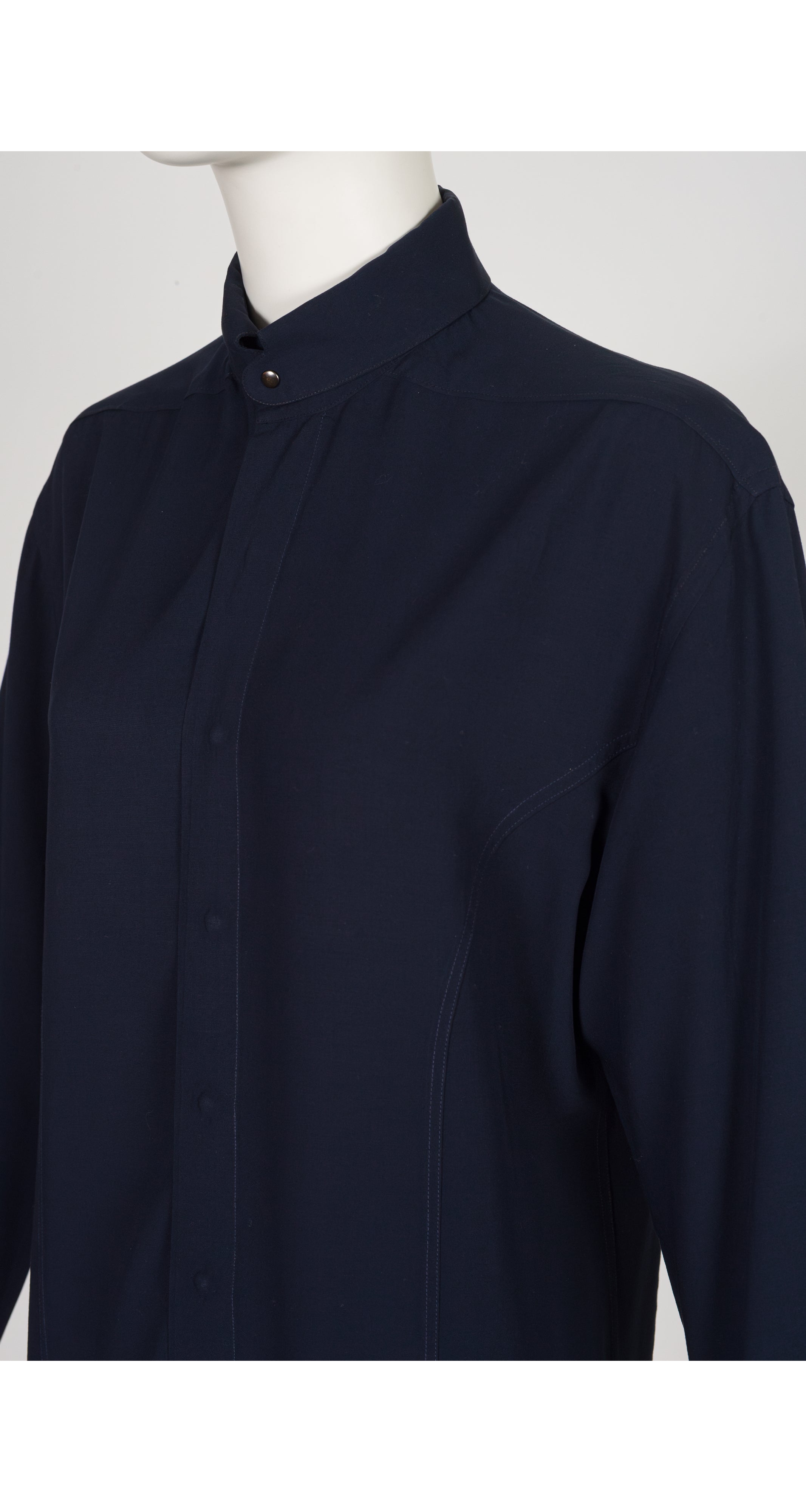 1980s Men's Navy Vicose Snap-Up Dress Shirt