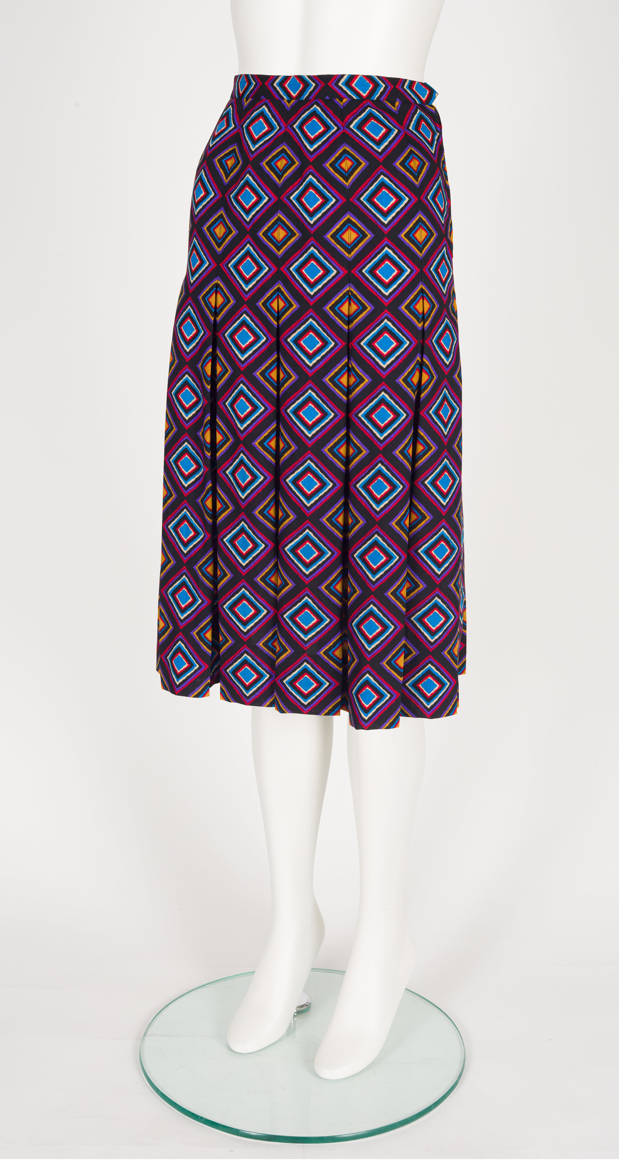 1970s Geometric Print Wool Challis Pleated Skirt