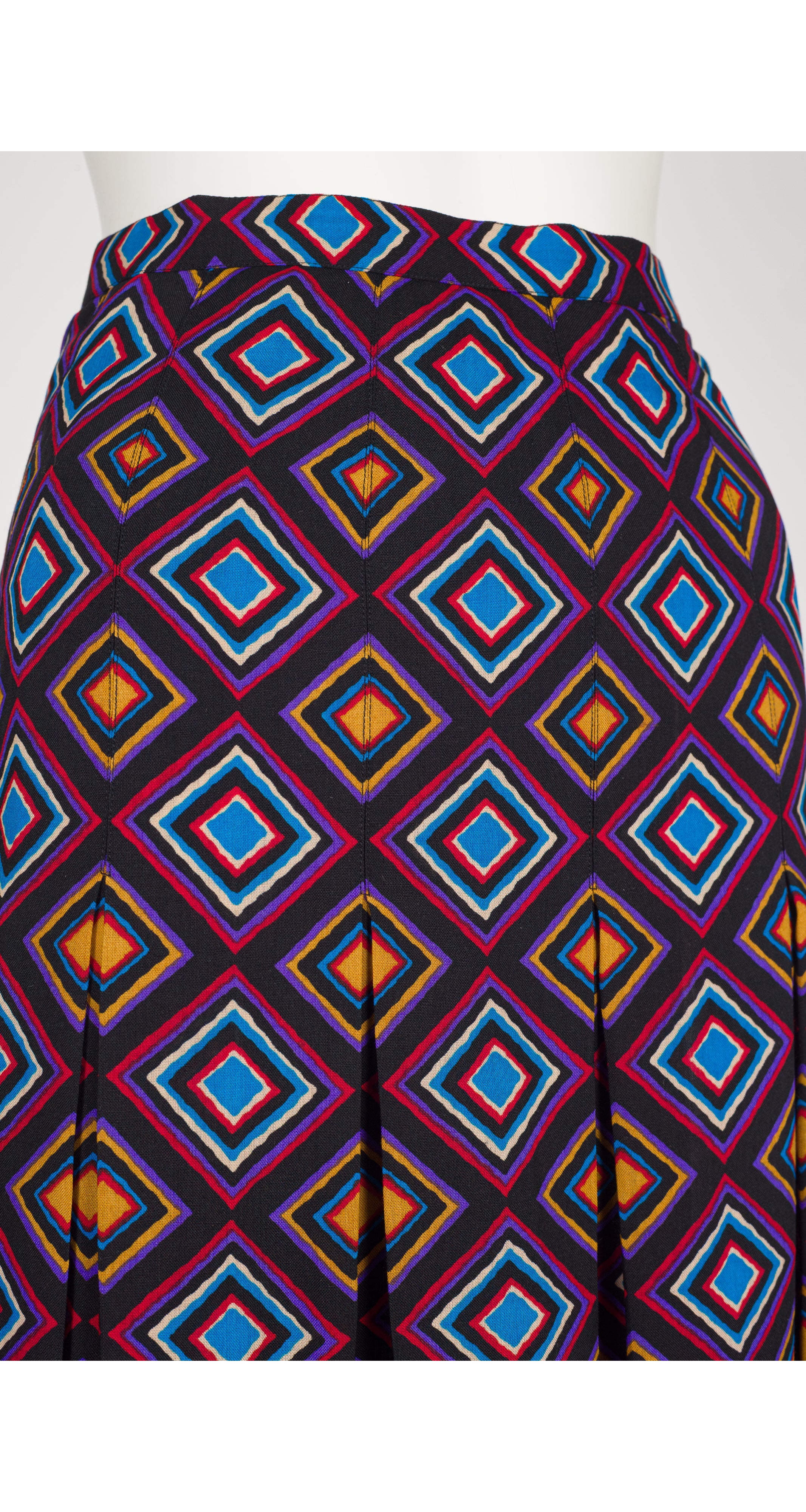 1970s Geometric Print Wool Challis Pleated Skirt