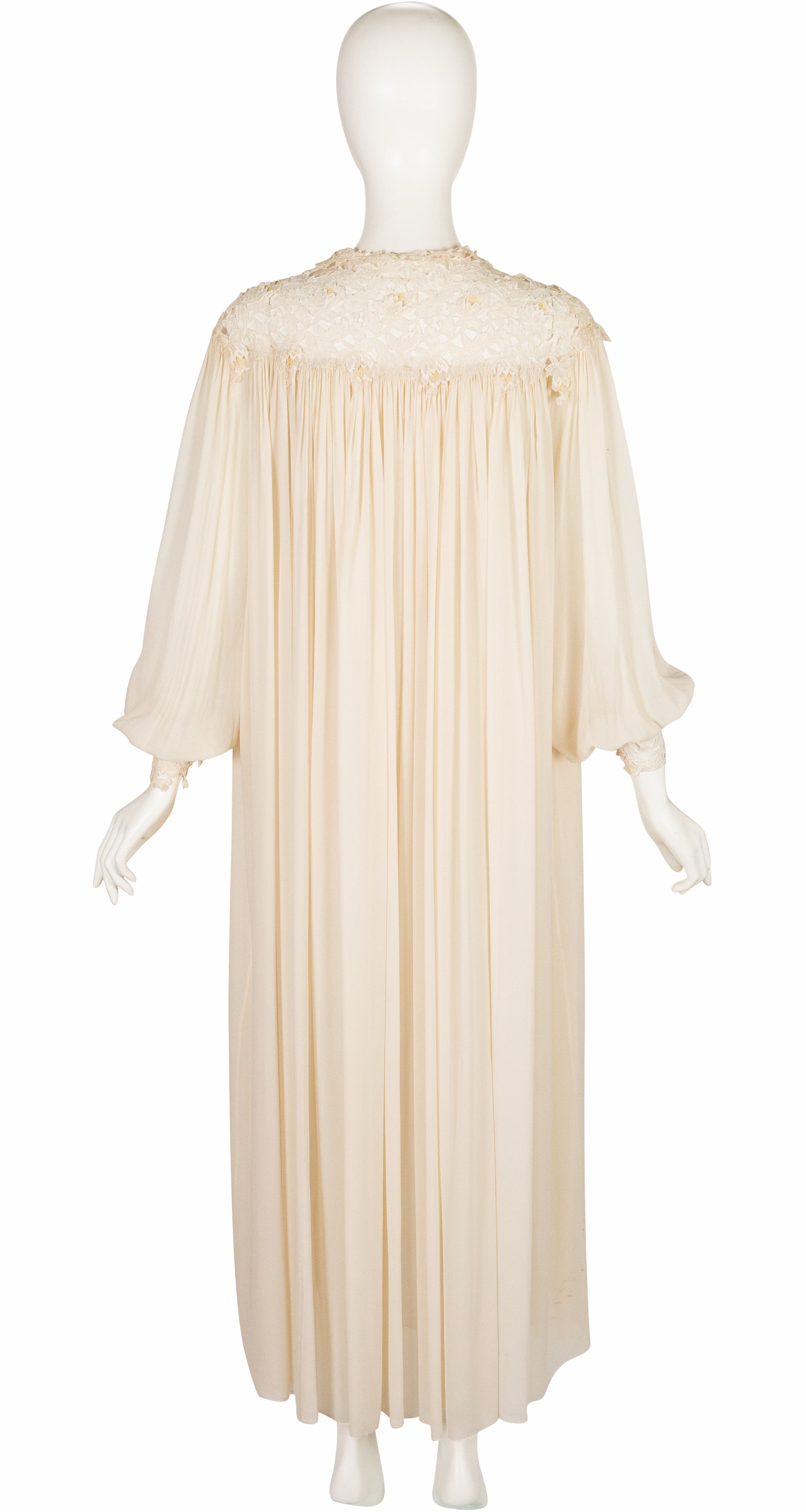 1930s 3D Floral Lace Cream Silk Chiffon Peignoir