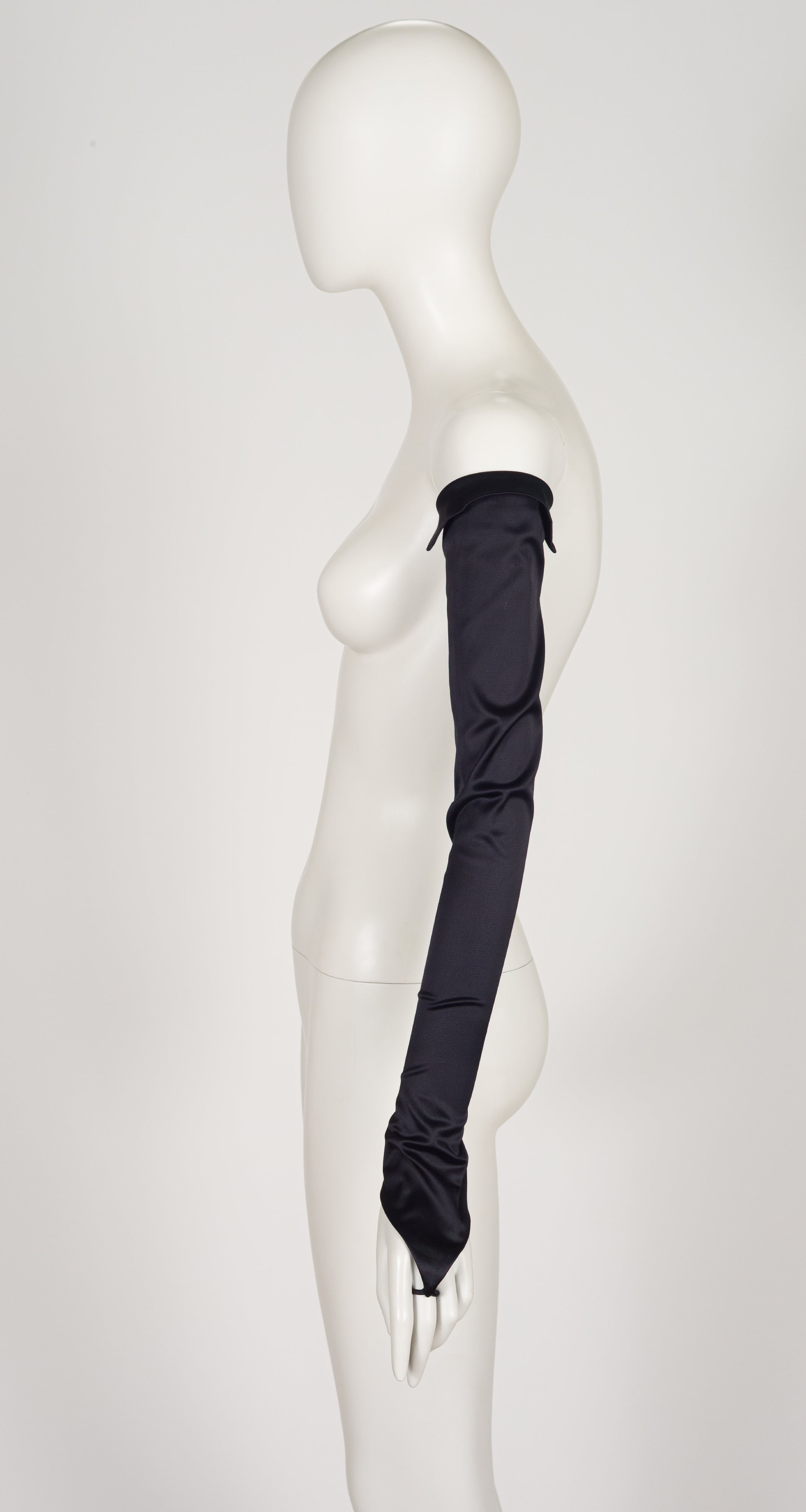 1996 S/S NWT Black Satin Hook Finger Long Opera Gloves