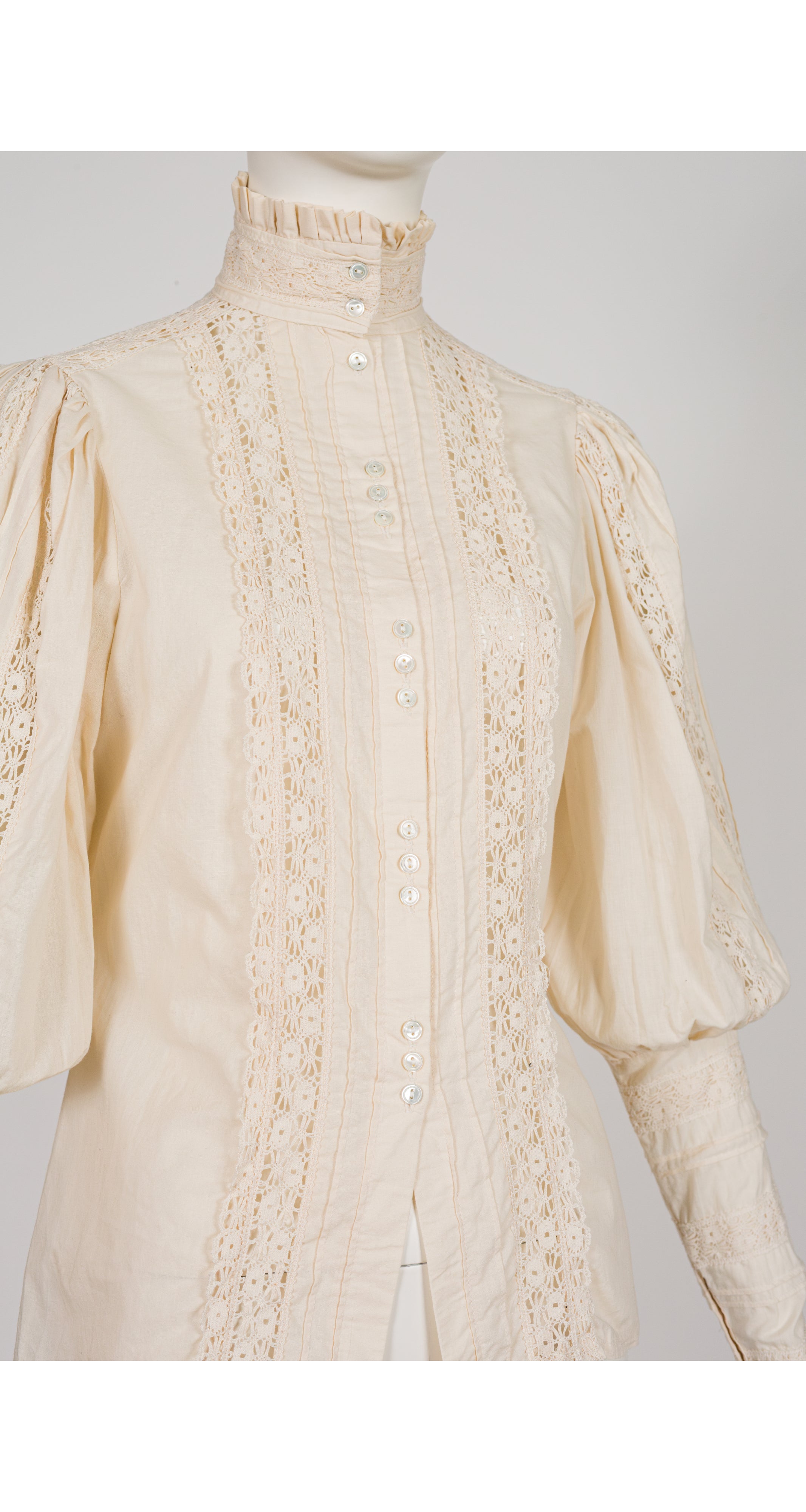 1980s Cream Cotton Lace Leg-of-Mutton Sleeve Blouse