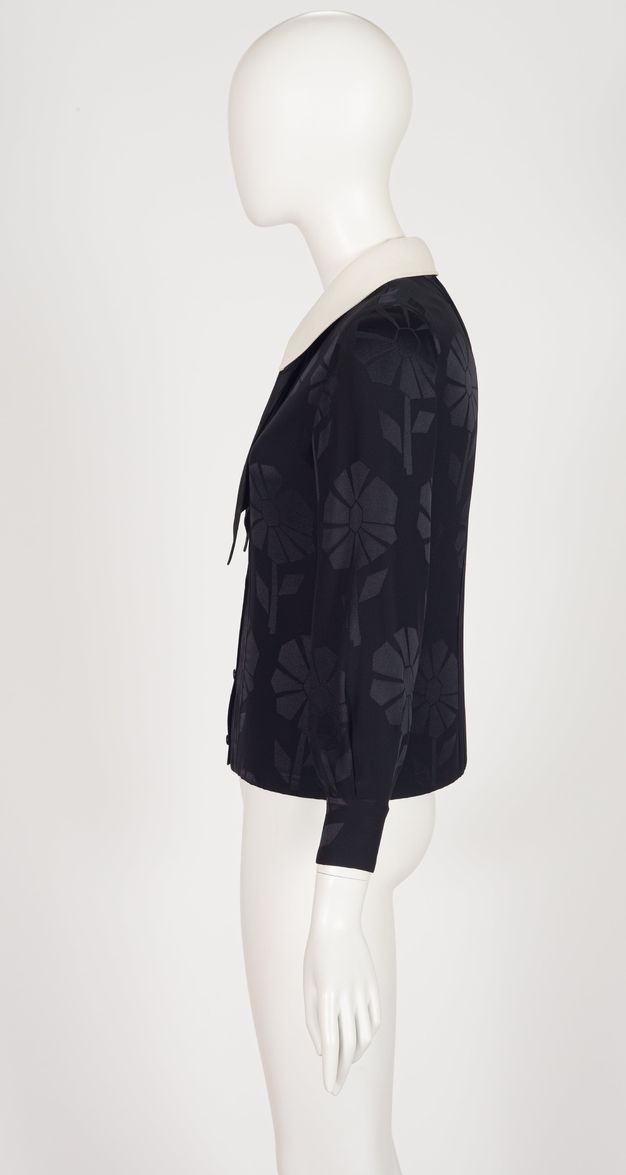 1973 Daisy Print Black Silk Jacquard Collared Blouse