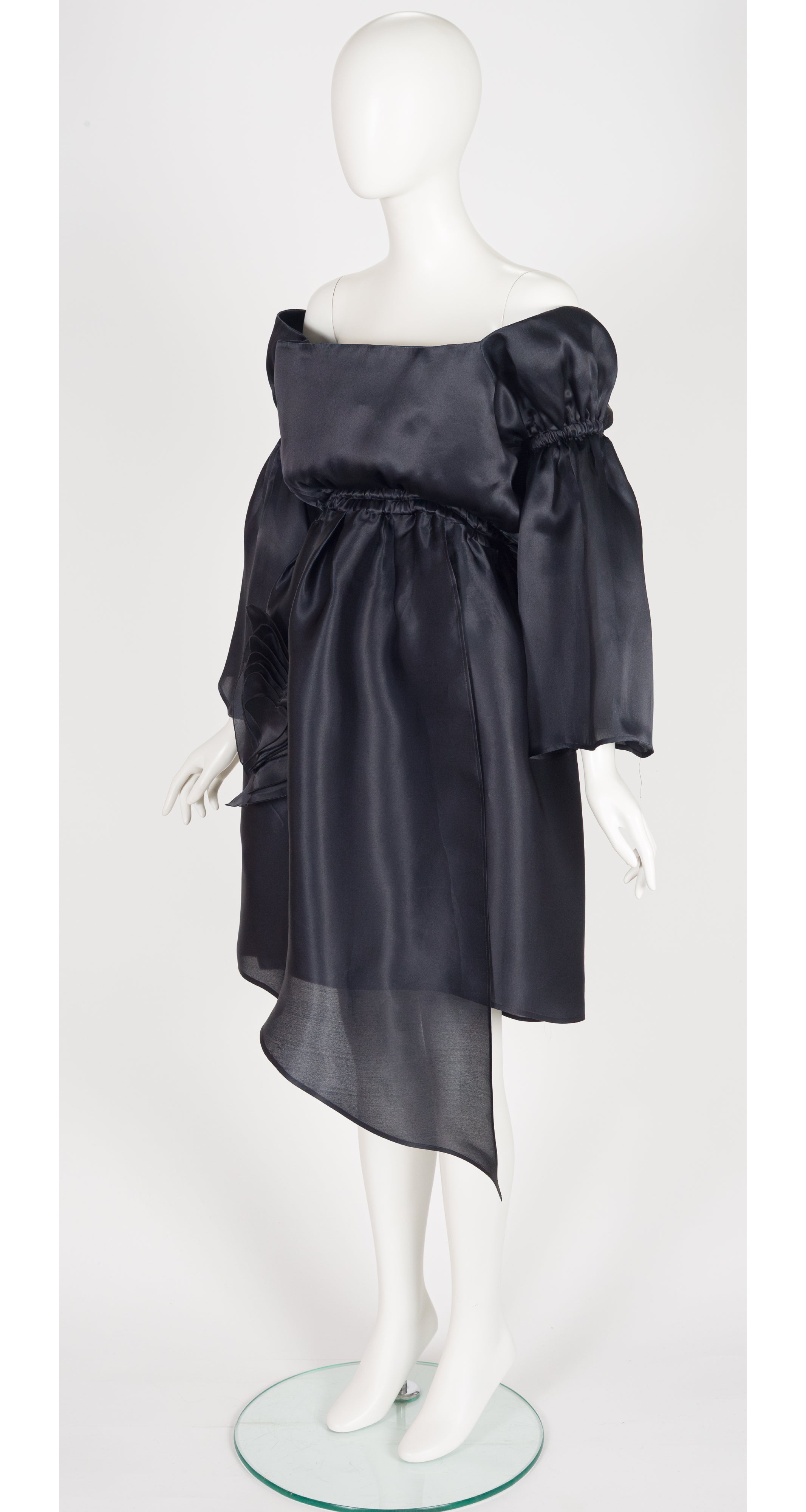 1989 S/S Heart Appliqué Black Silk Organza Party Dress