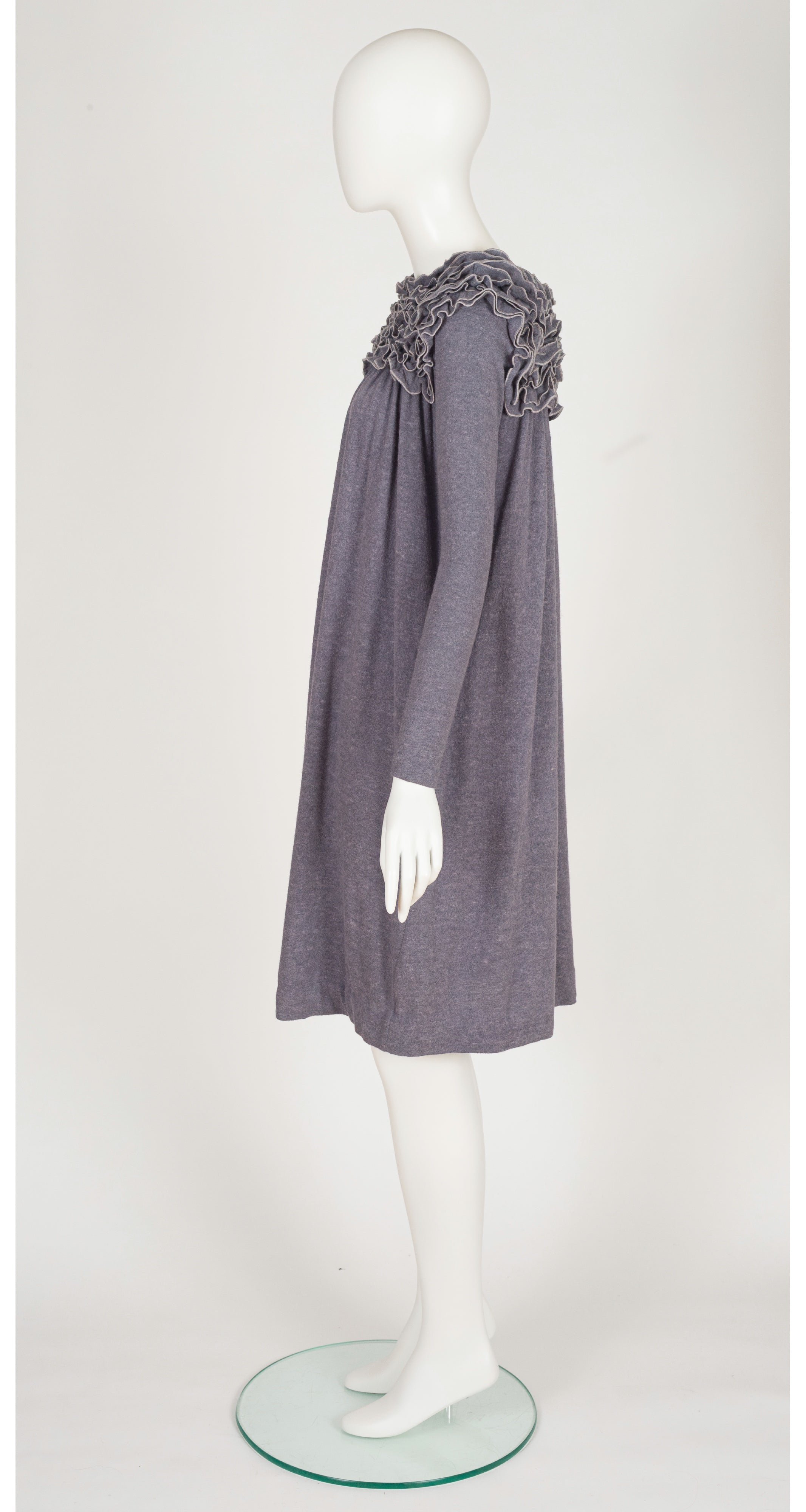 1980s Ruffle Top Gray Wool Knit Long Sleeve Dress