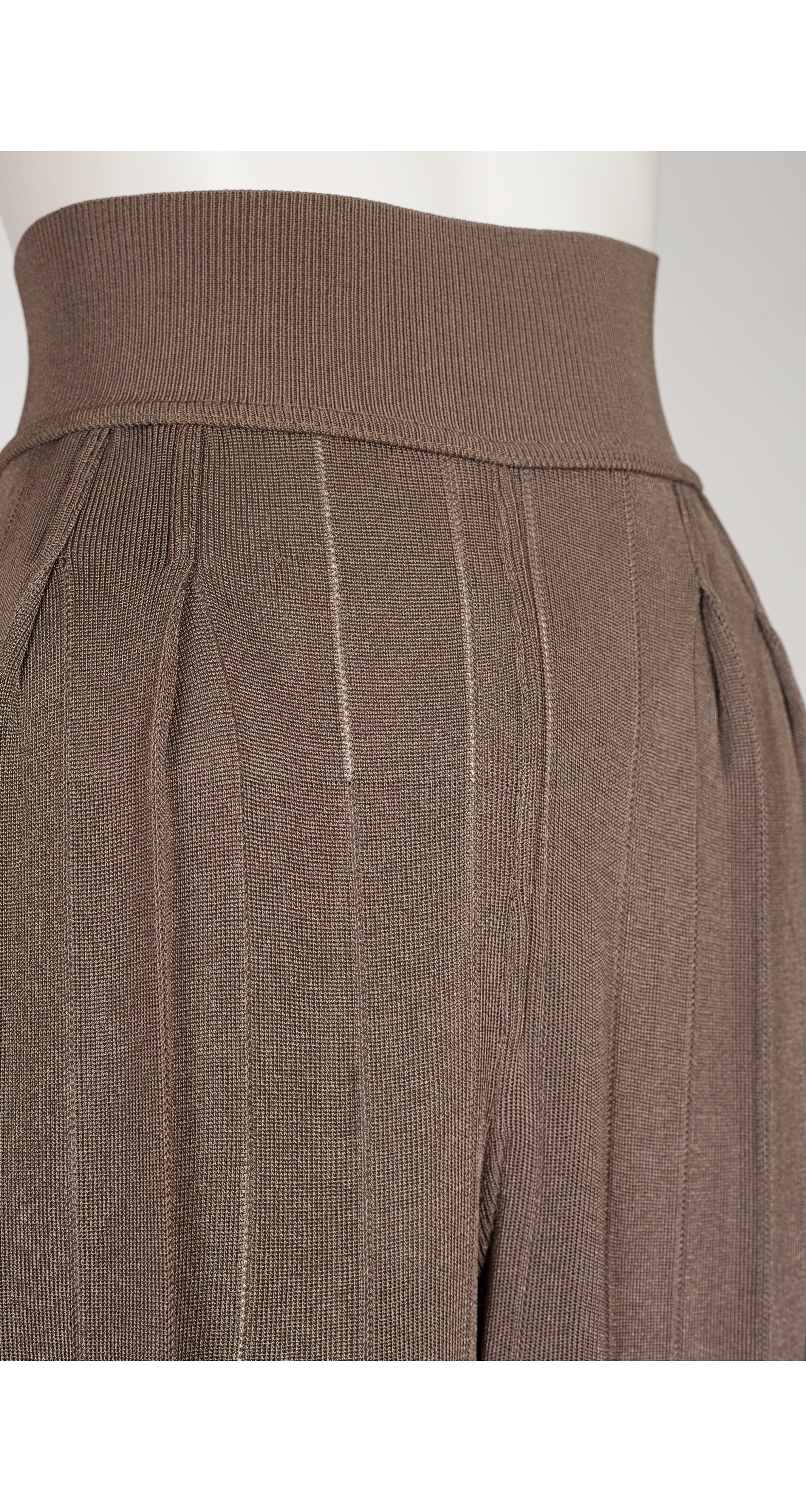 1990 S/S Taupe Rayon Knit High-Waisted Shorts