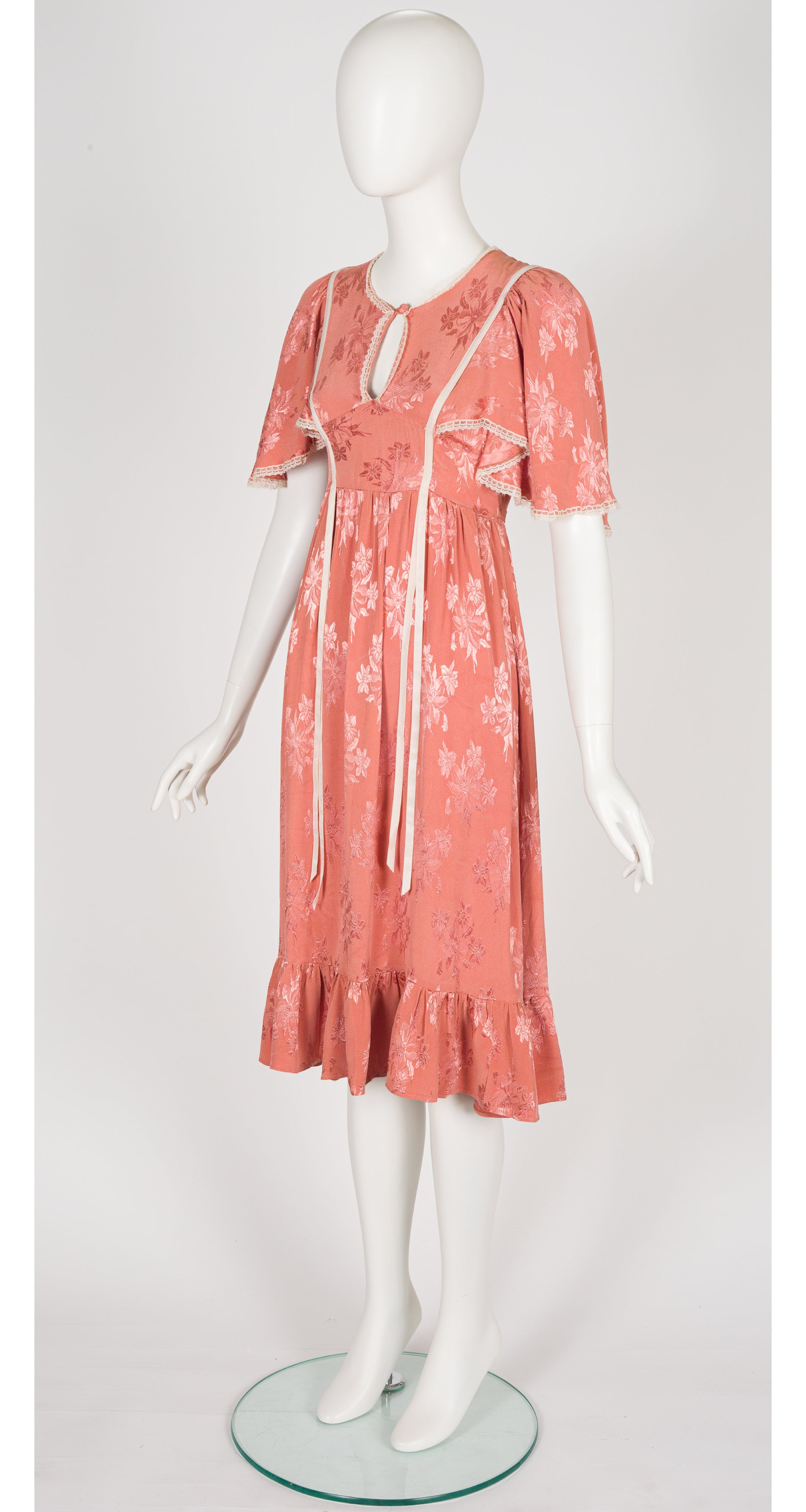 1970s Dusty Rose Jacquard Flutter Sleeve Dress