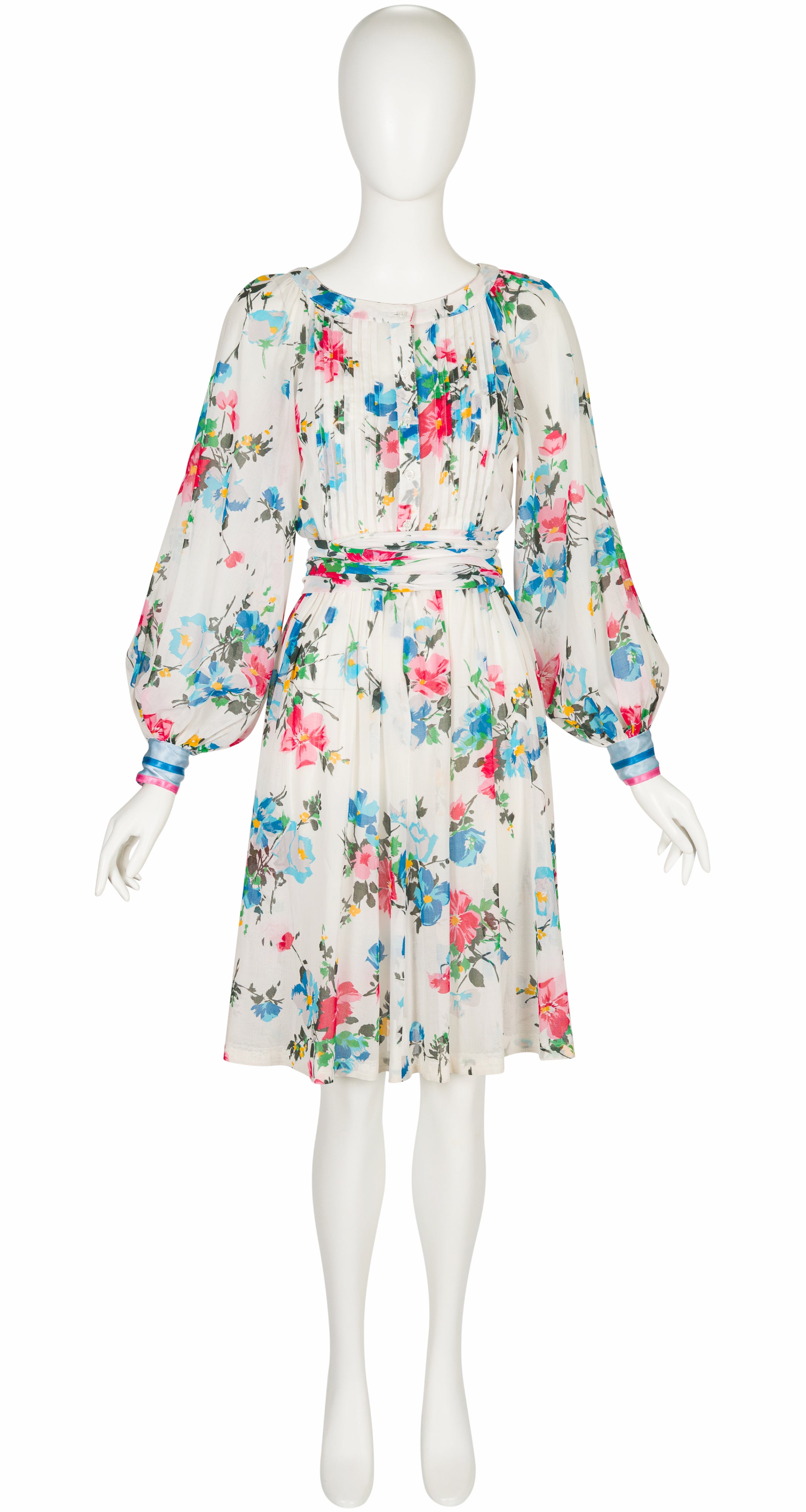 1970s Albert Nipon Floral White Cotton Vintage Dress