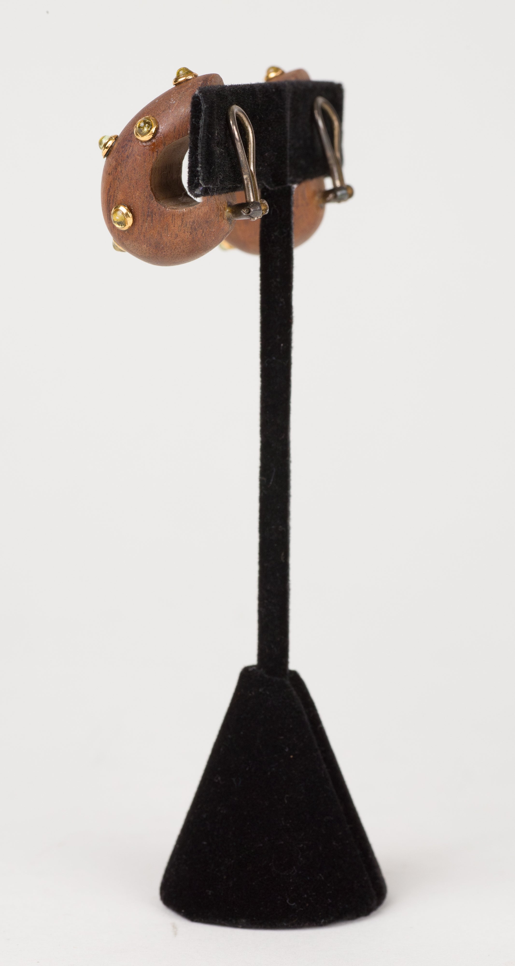 1990s Green Cabochon Gold-Plated Wood Clip-On Earrings