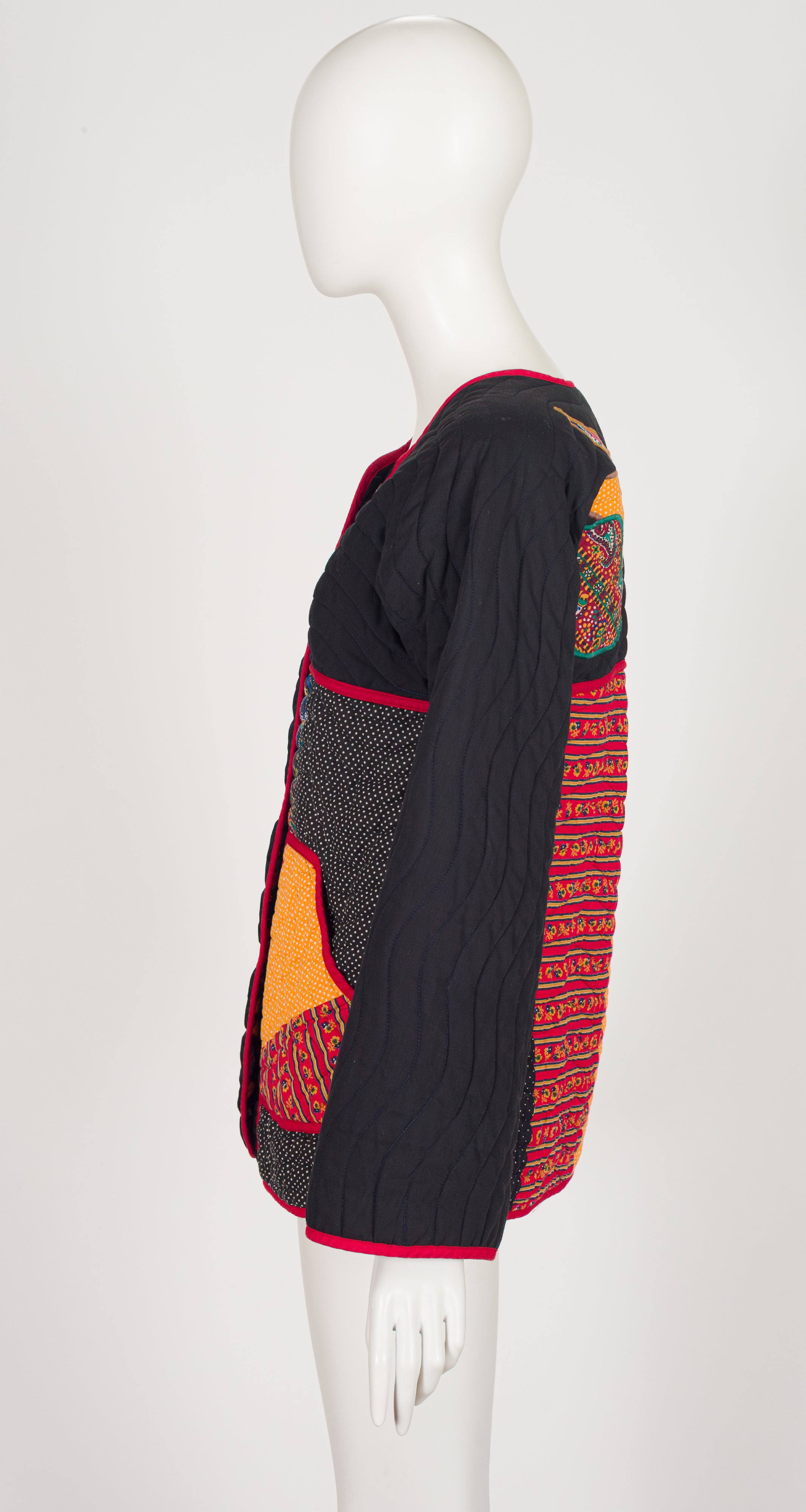 1970s Dove Appliqué Quilted Patchwork Jacket
