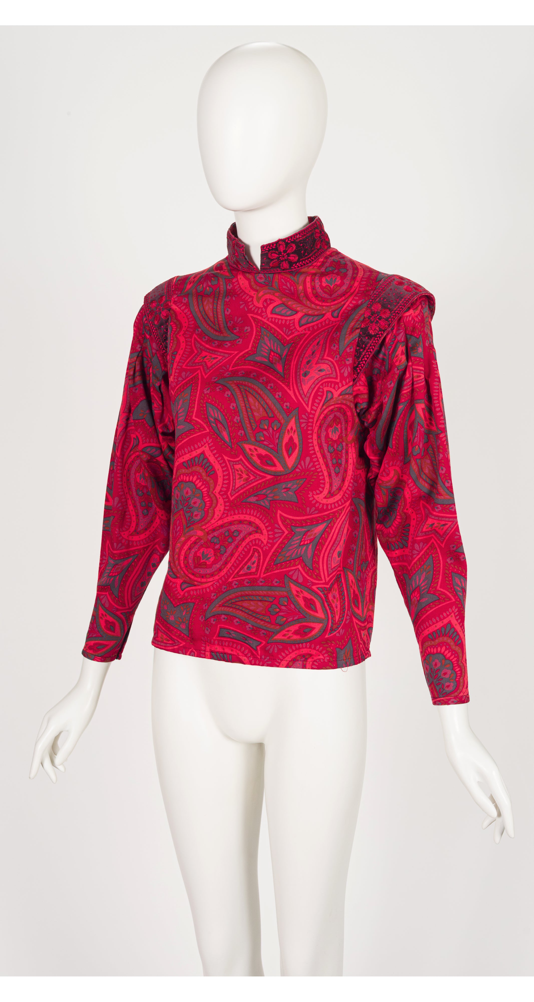 1970s Paisley Red Cotton Leg-of-Mutton Sleeve Top