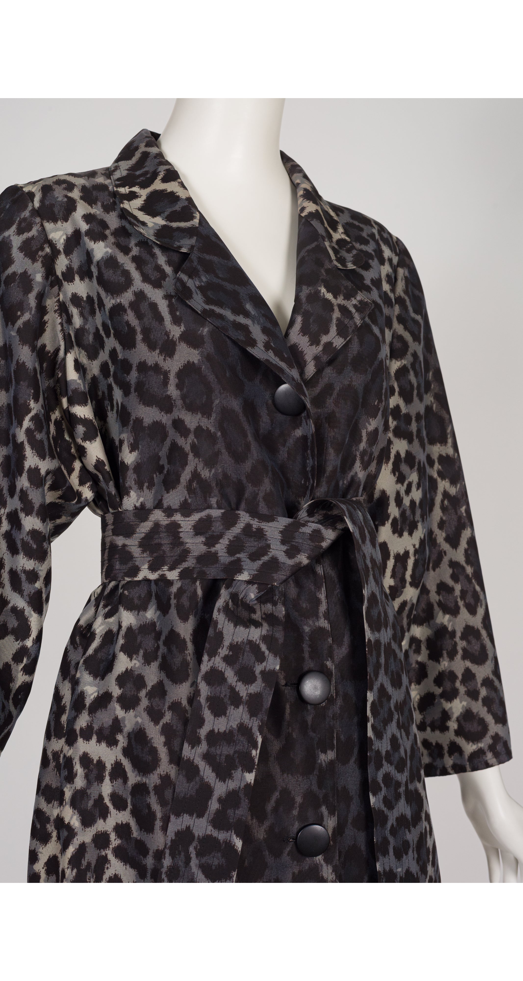 1990 F/W Gray Leopard Print Trench Coat & Skirt Set