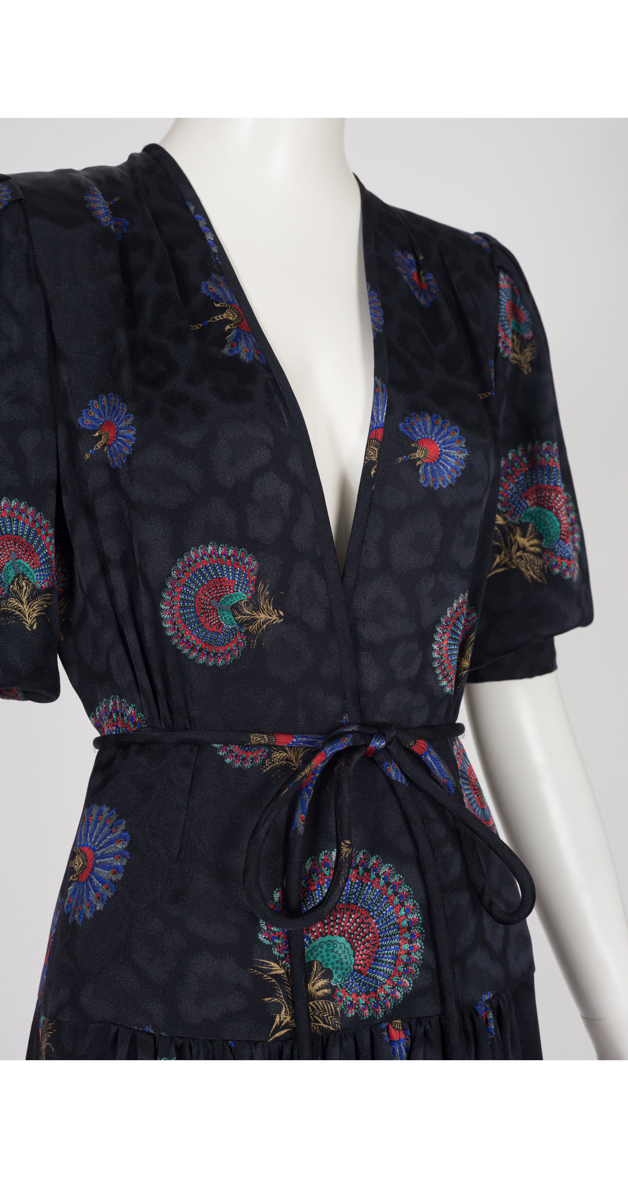 1980s Peacock Fan Print Black Silk Jacquard Dress