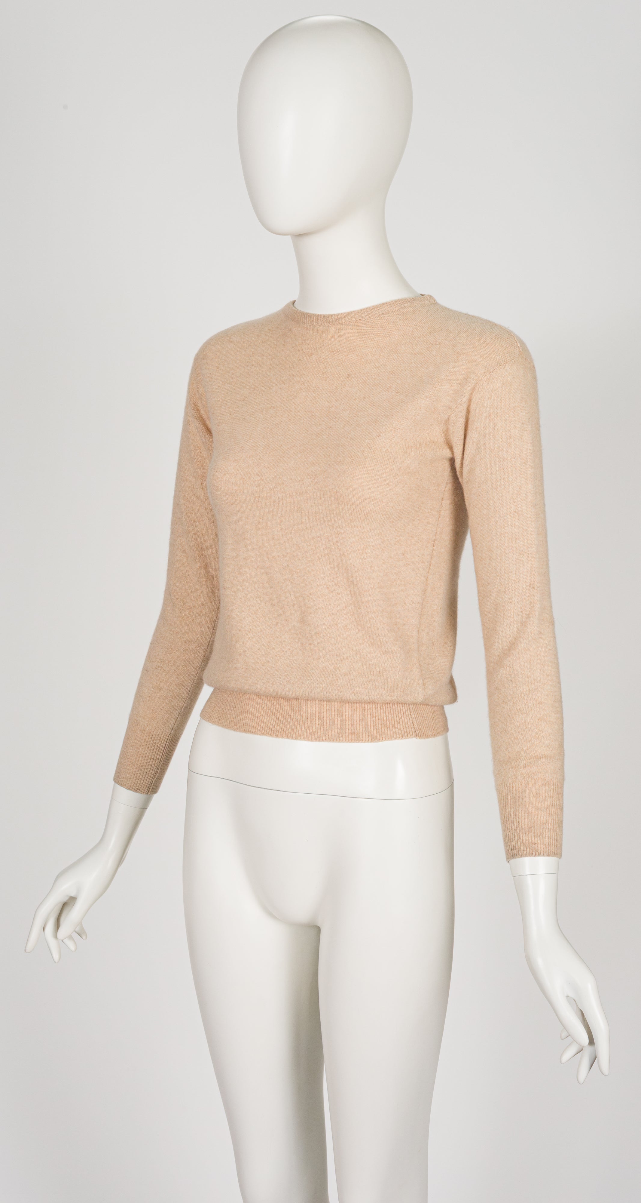 1970s Light Beige Cashmere Pullover Sweater