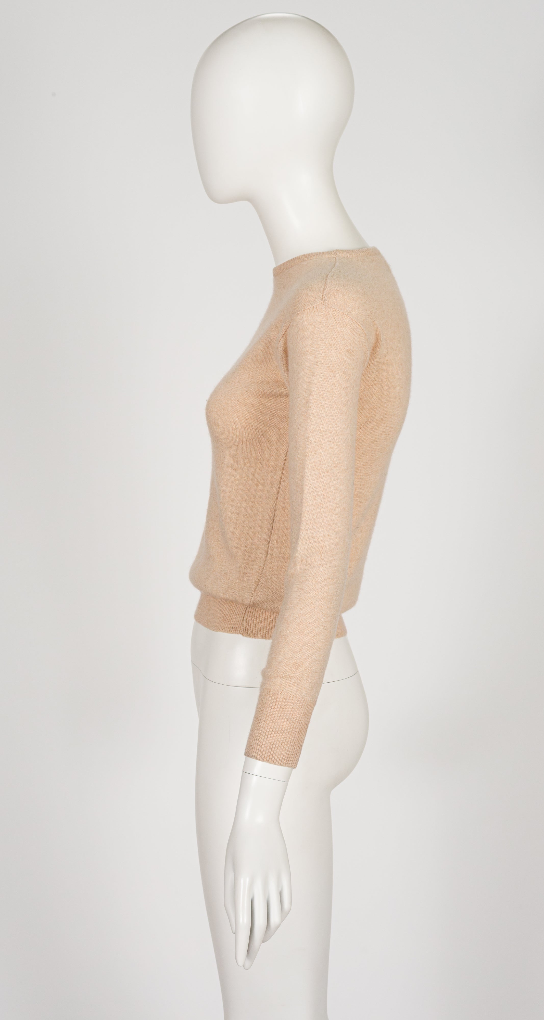 1970s Light Beige Cashmere Pullover Sweater