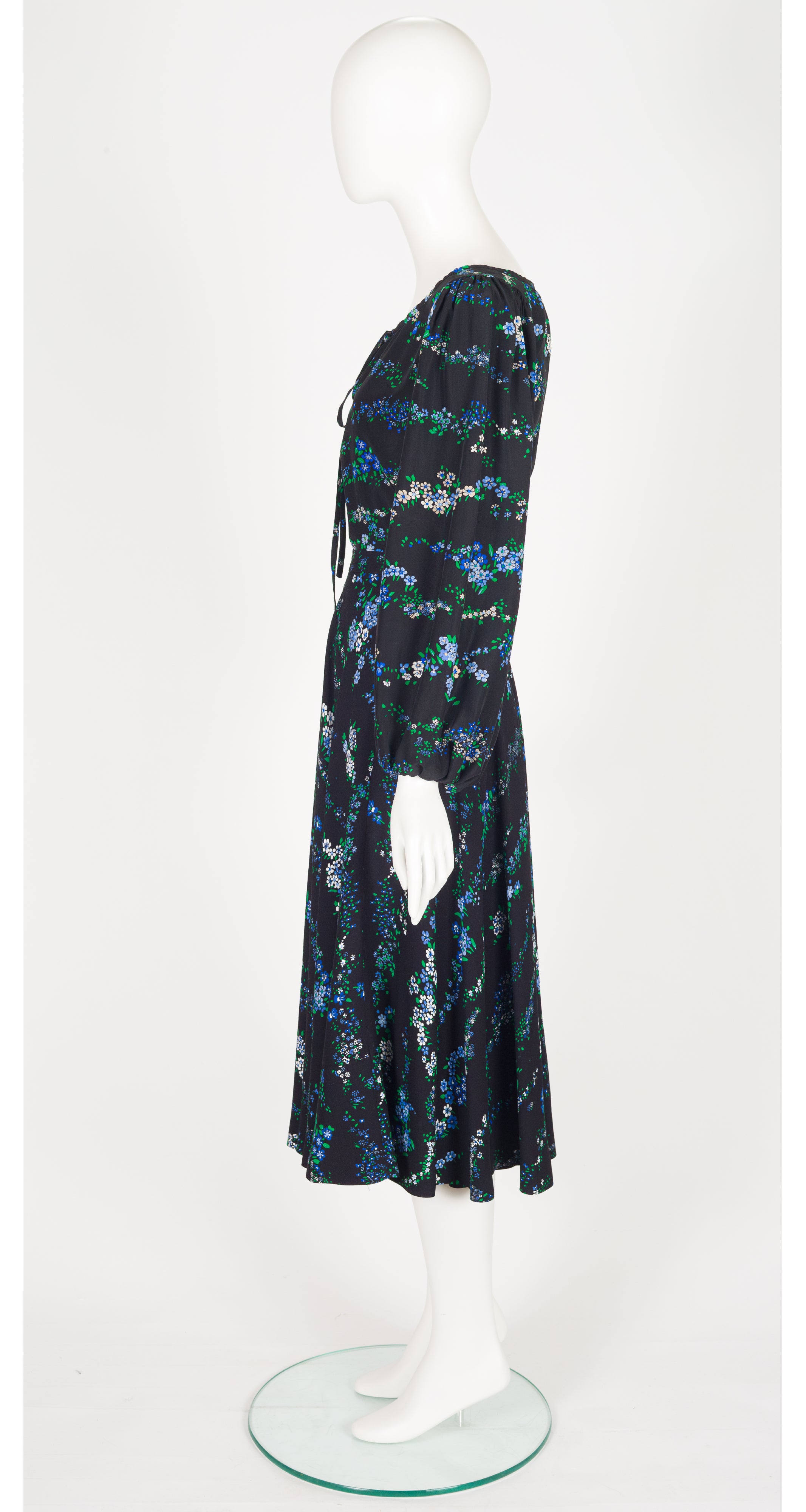 1977 S/S Blue & Black Floral Print Silk Peasant Set