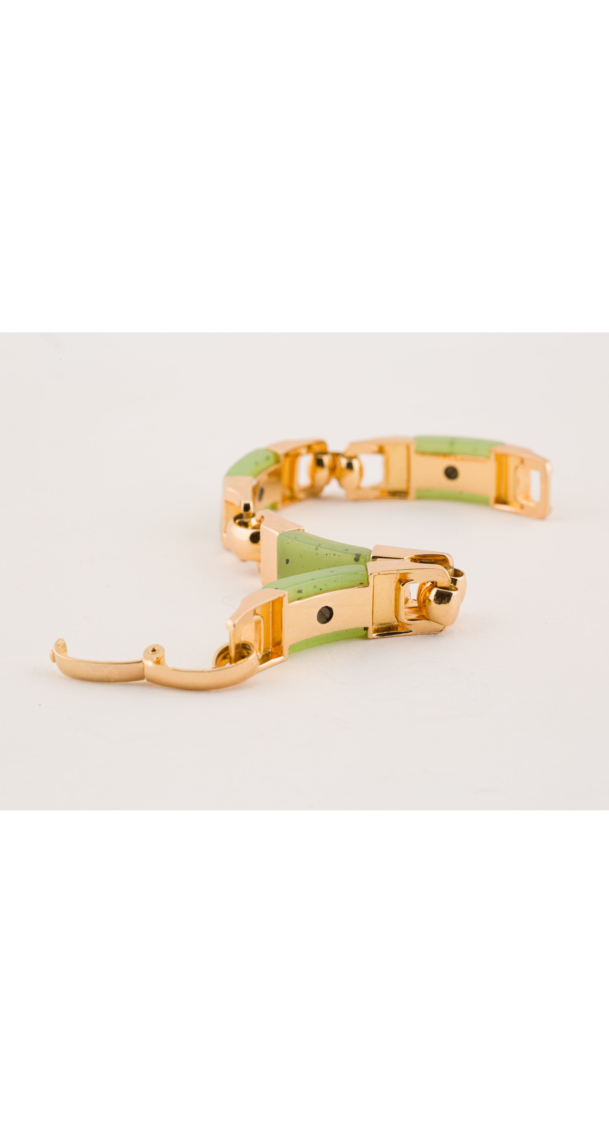 1973 Faux Jade & Gold Link Bracelet