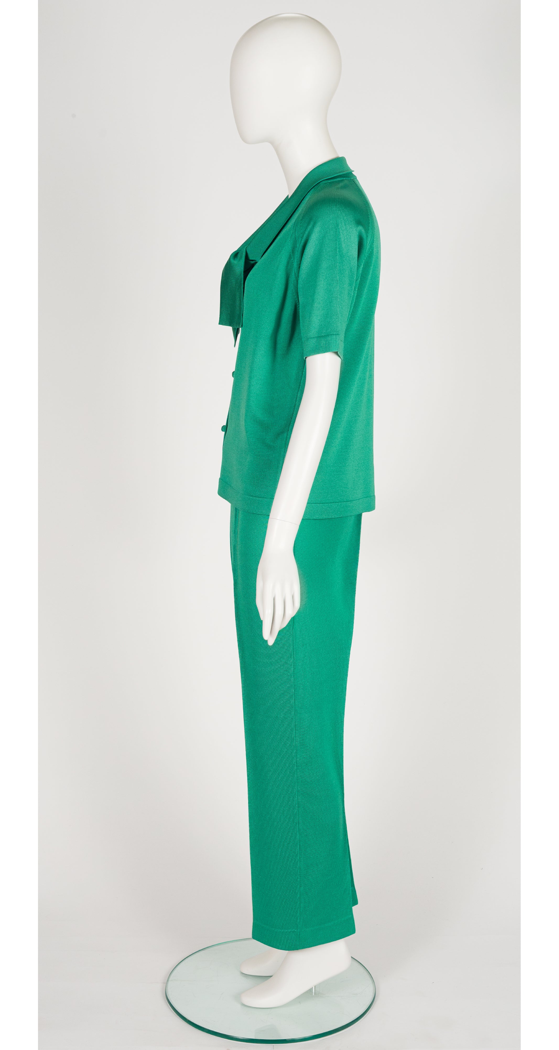 1960s Kelly Green Knit Tie-Neck Three-Piece Outfit