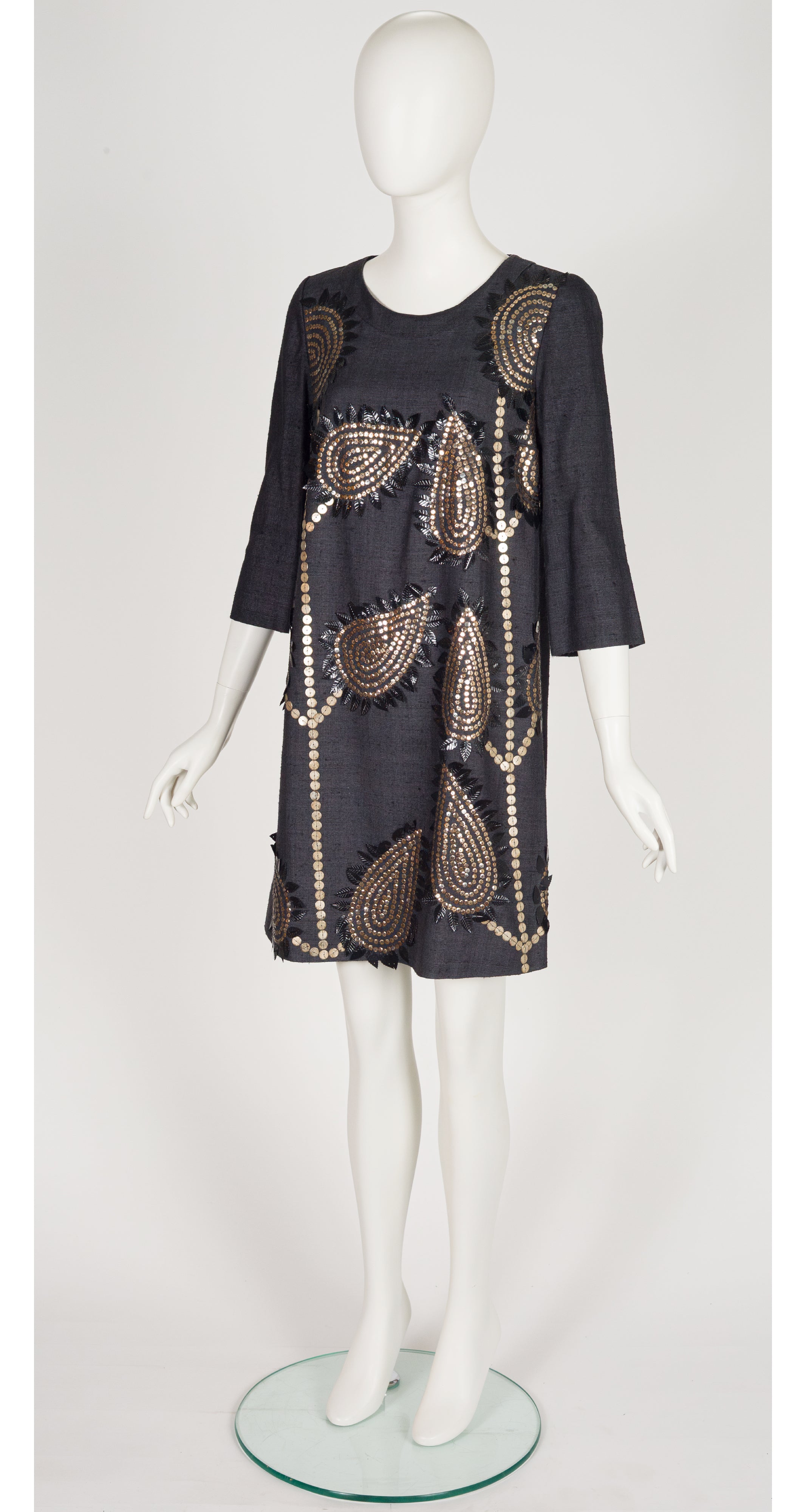 2006 S/S Embellished Leaf Design Gray Silk Dress