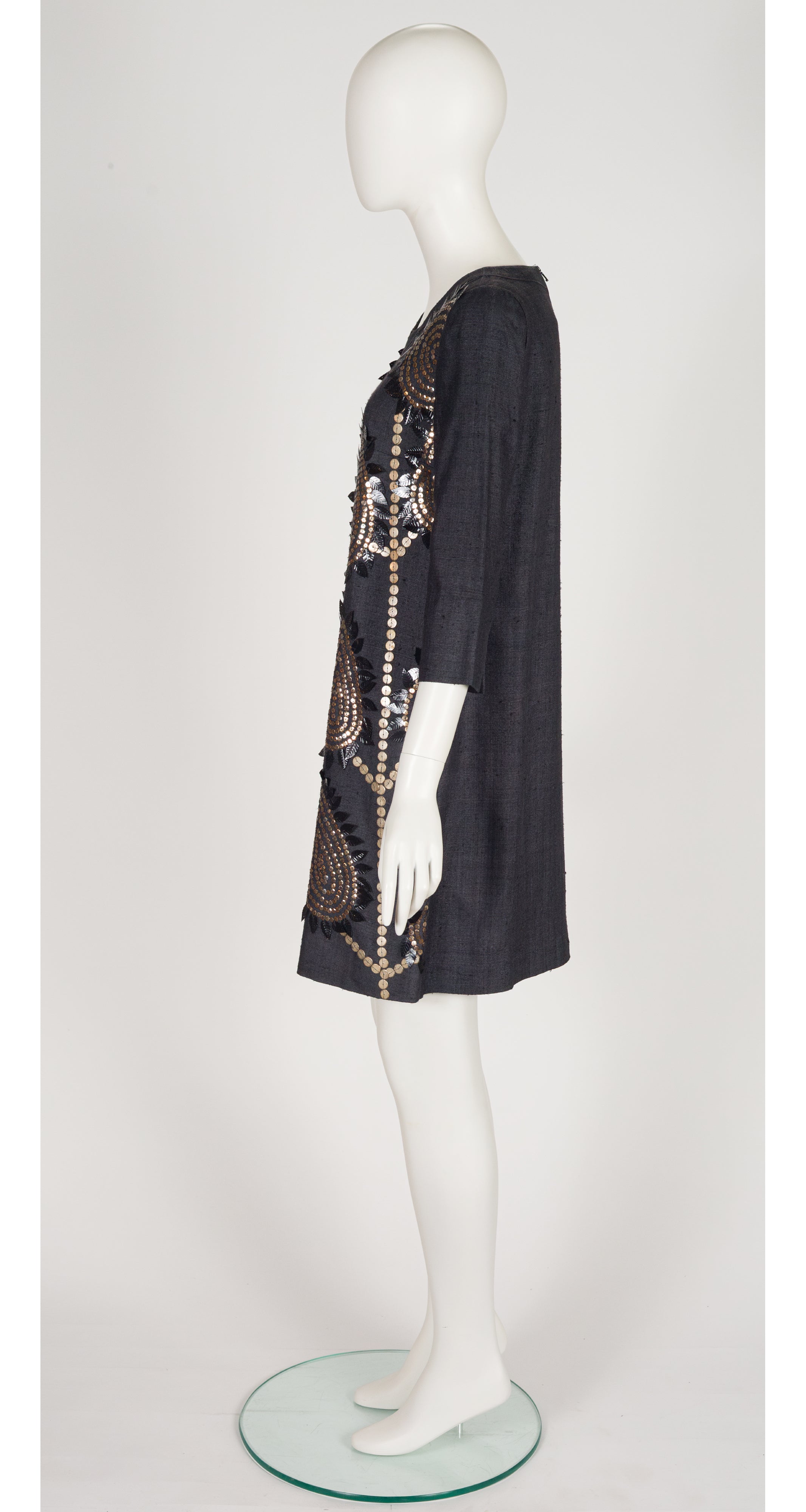 2006 S/S Embellished Leaf Design Gray Silk Dress