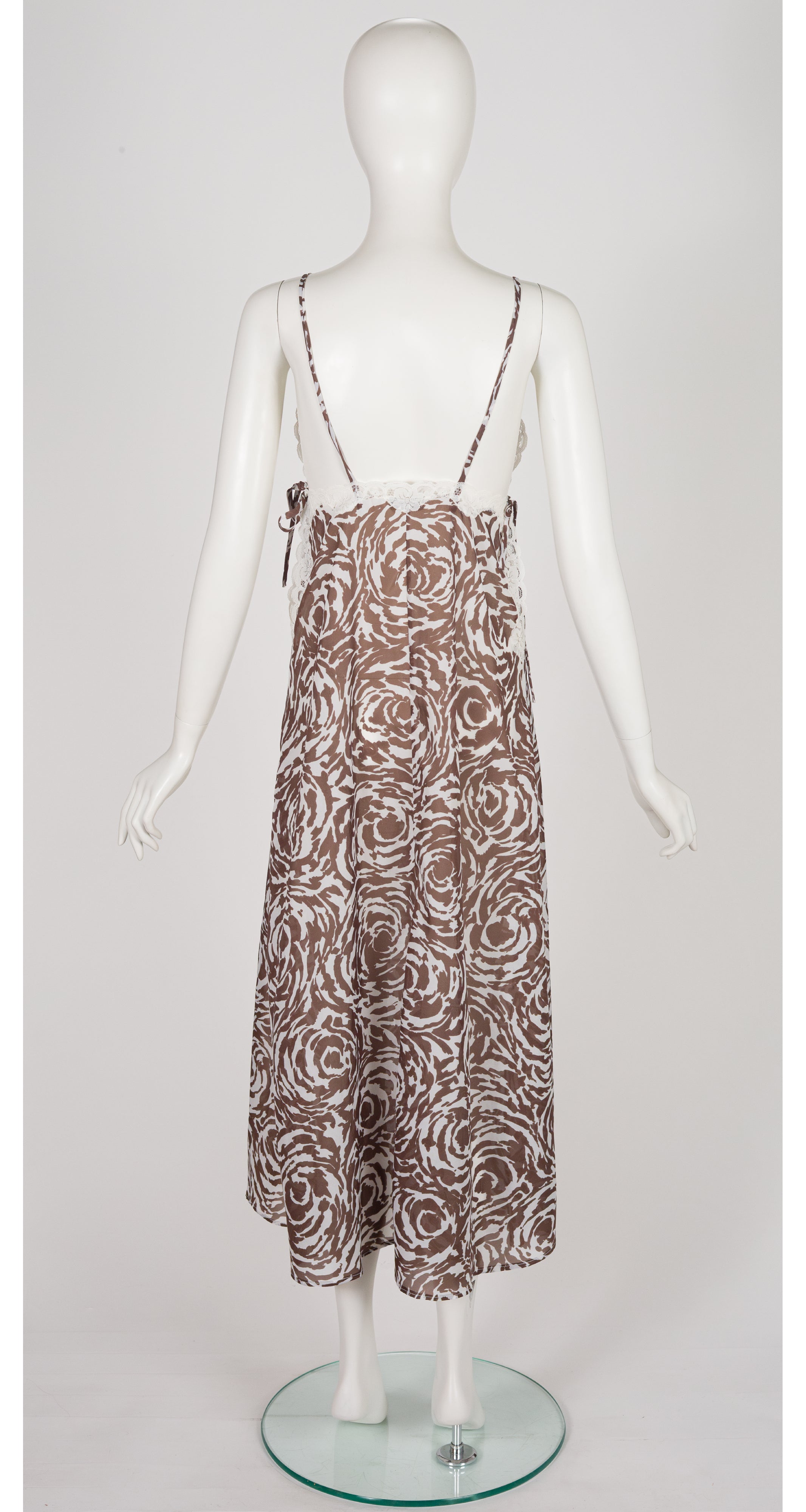 1970s Brown & White Abstract Print Lace Trim Peignoir Set