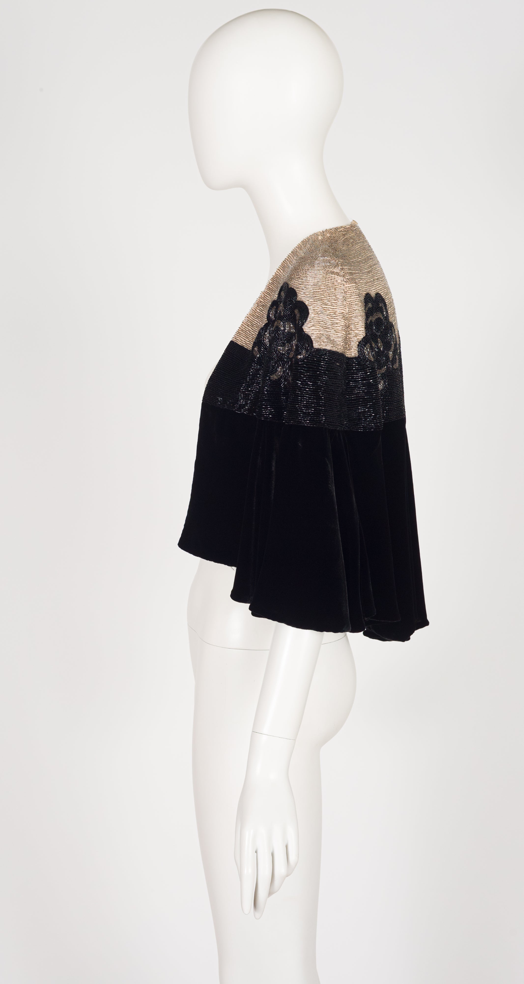 1930s Art Deco Floral Beaded Silk Velvet Capelet