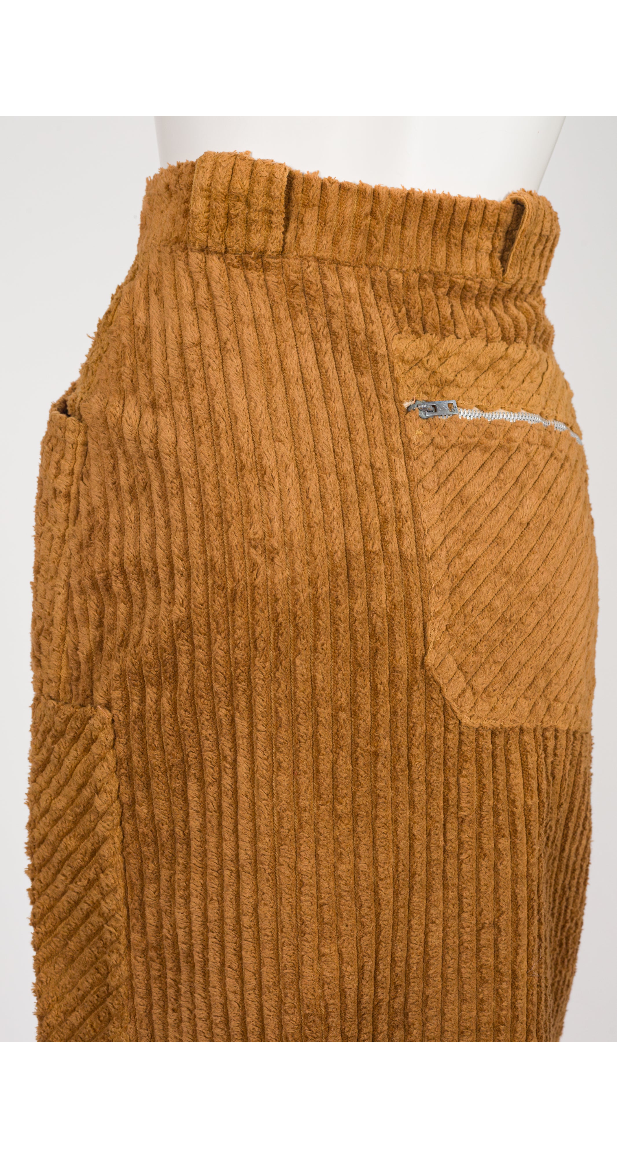 1976-77 F/W Teddy Brown Corduroy High-Waisted Skirt