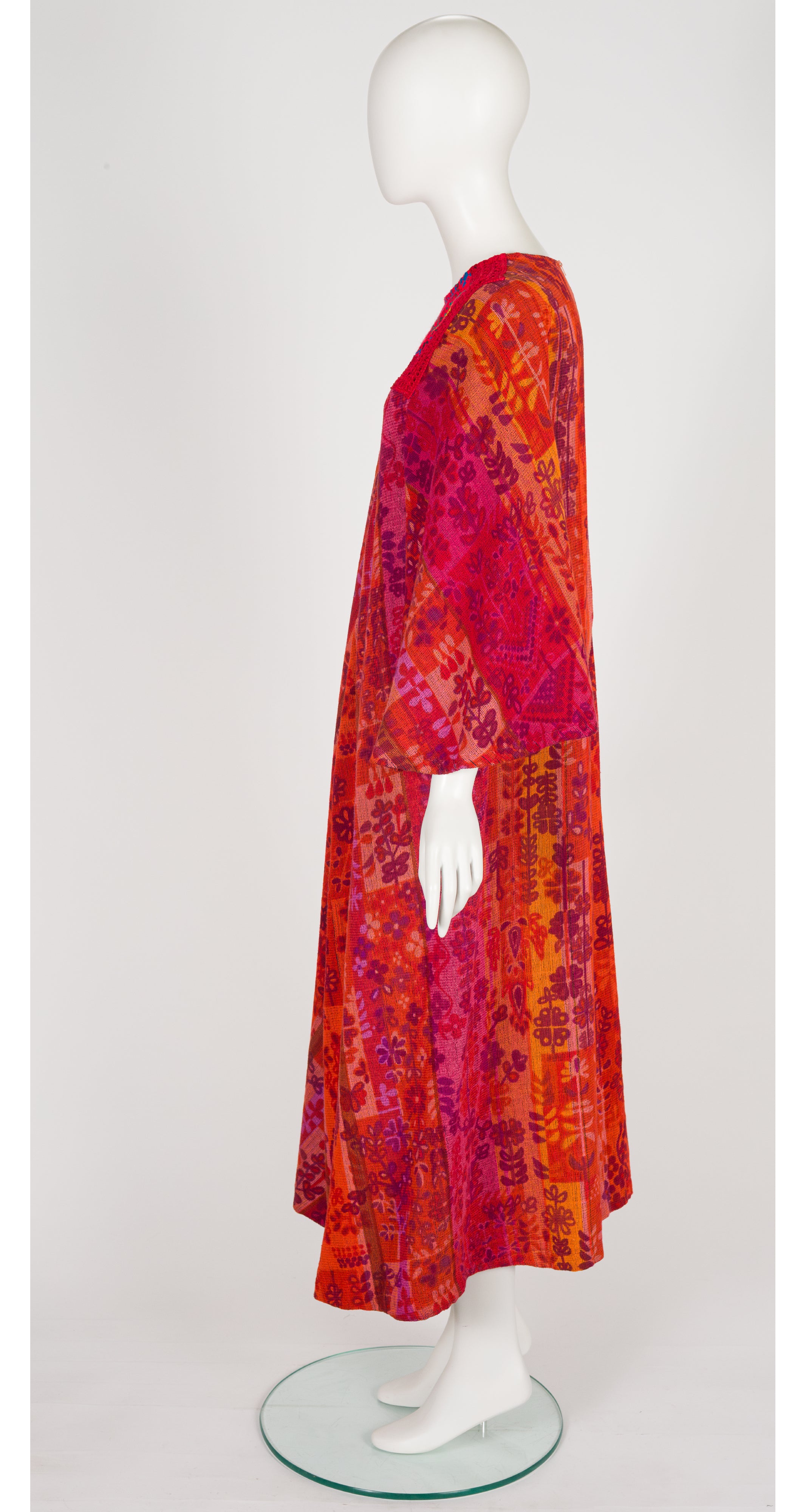 1970s Floral Embroidered Woven Cotton Caftan