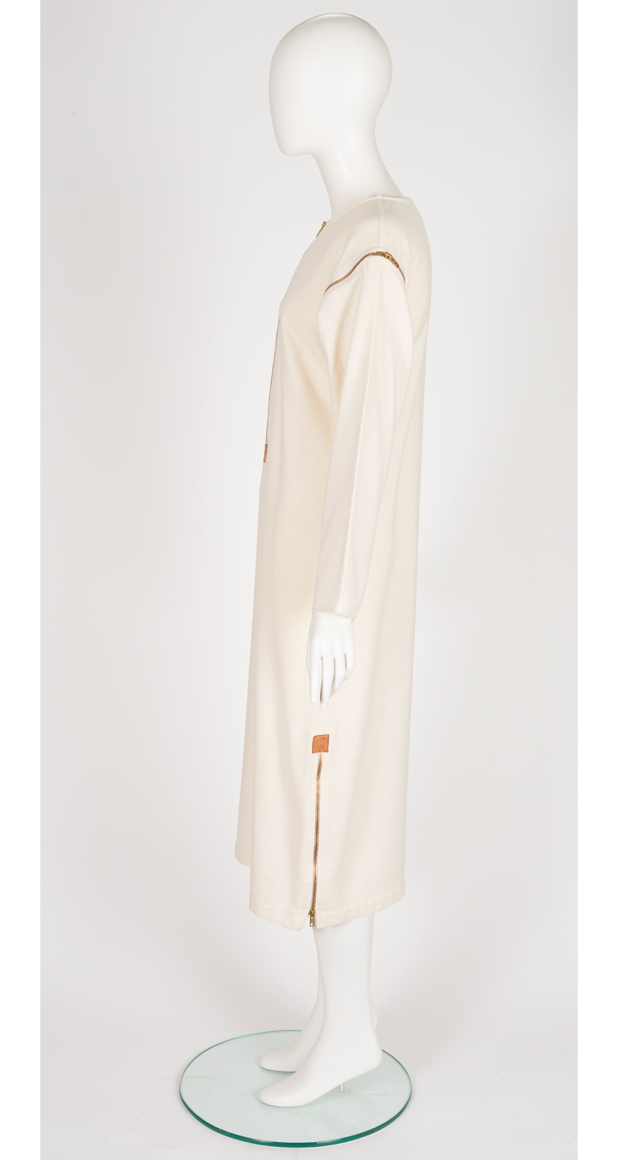 1983-84 F/W Cream Wool Long-Sleeve Zip Dress
