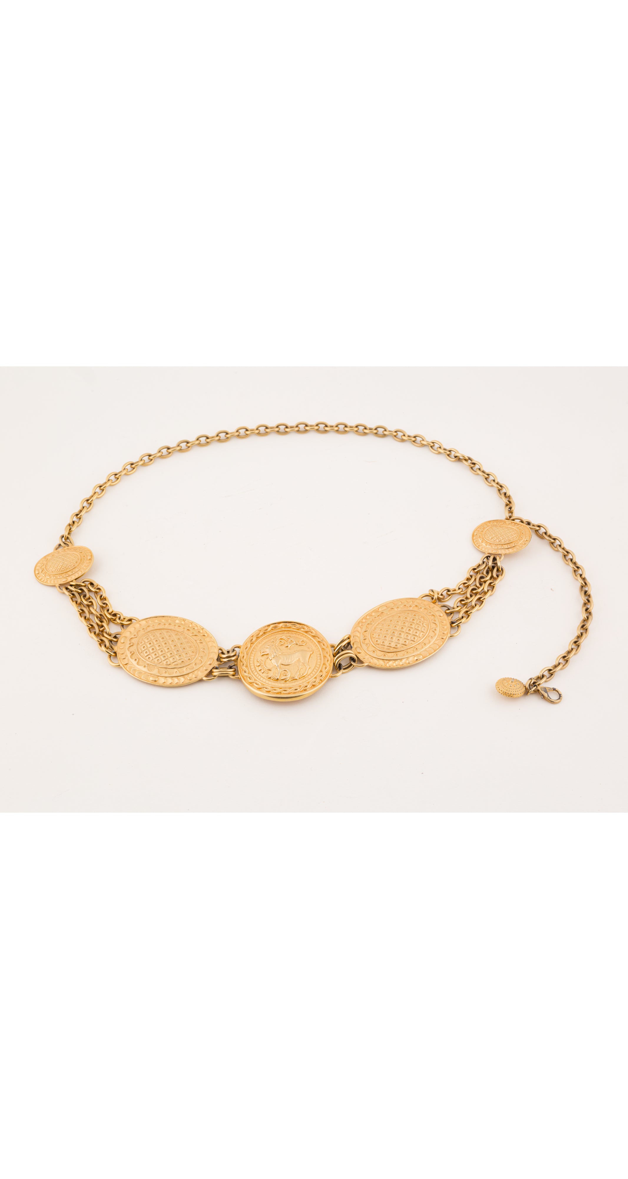 1980s Lion Medallion Gold-Tone Metal Chain Belt