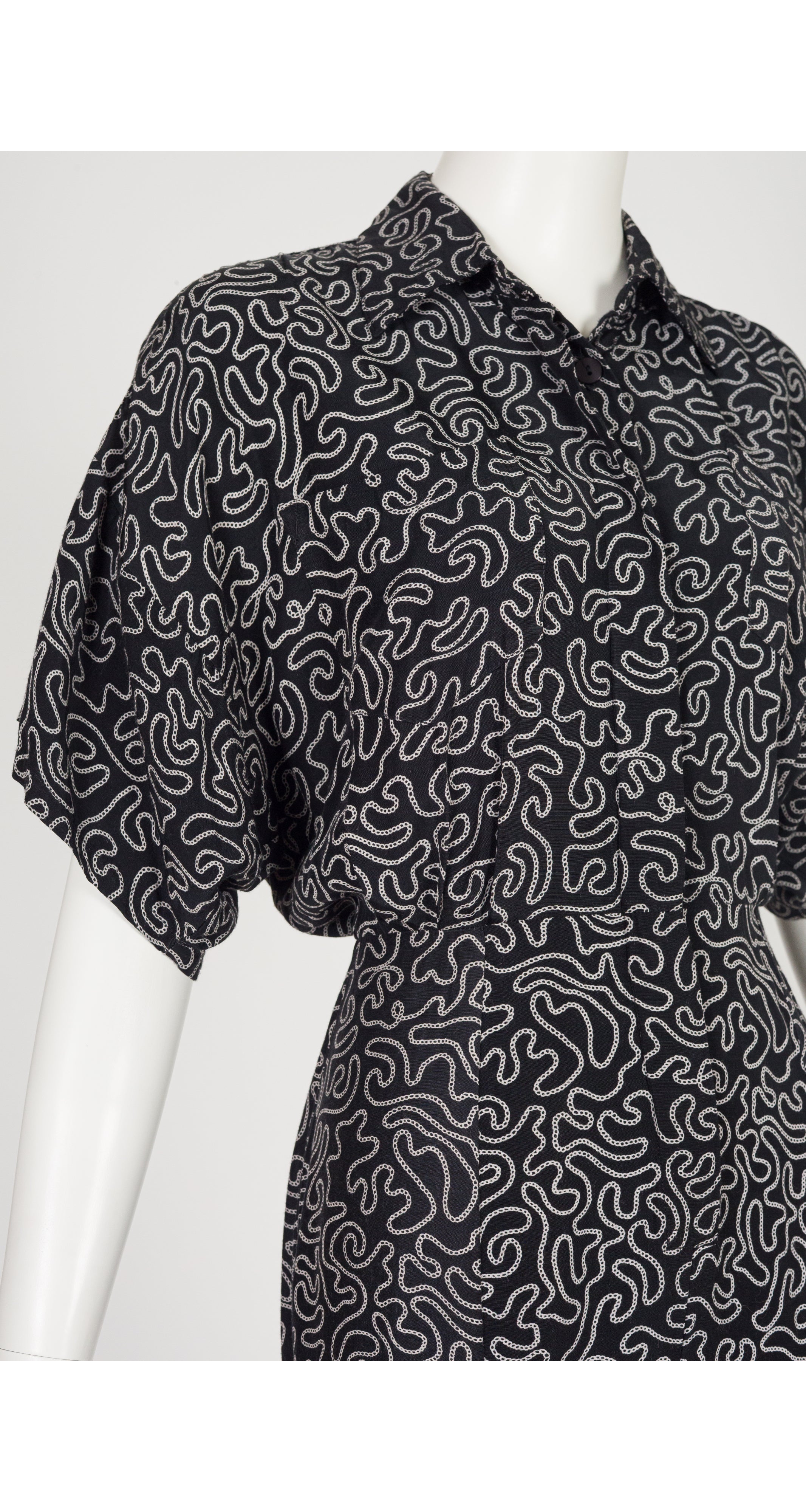 1984 S/S Lasso Print Black Rayon Blouson Shirt Dress