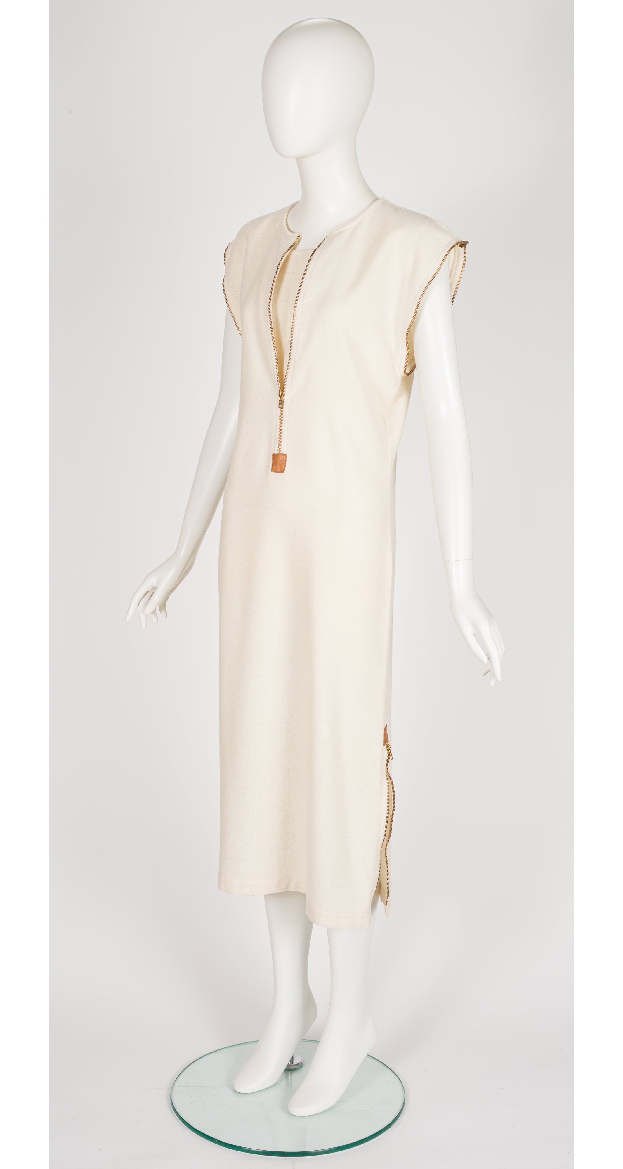 1983-84 F/W Cream Wool Long-Sleeve Zip Dress
