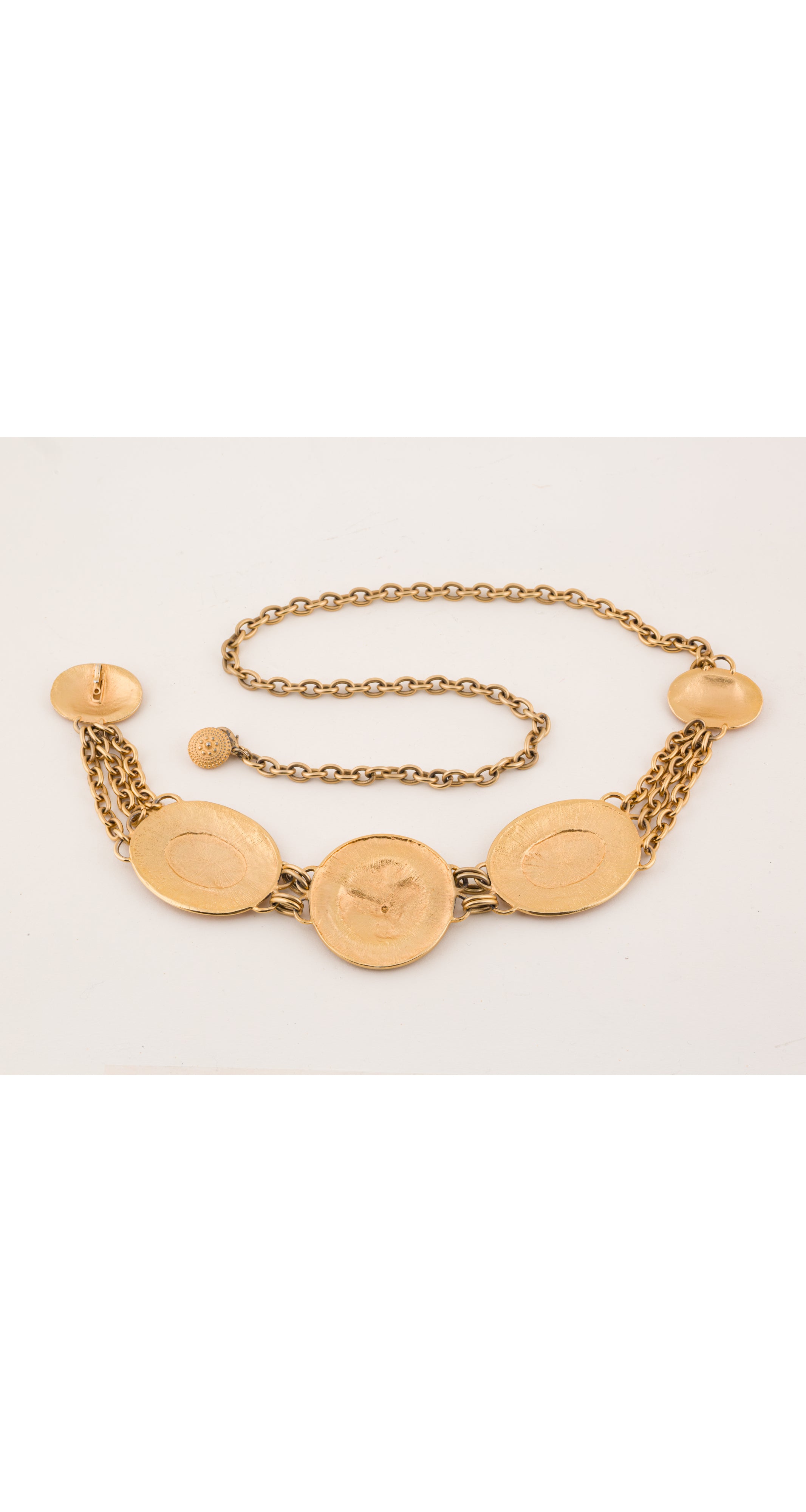 1980s Lion Medallion Gold-Tone Metal Chain Belt