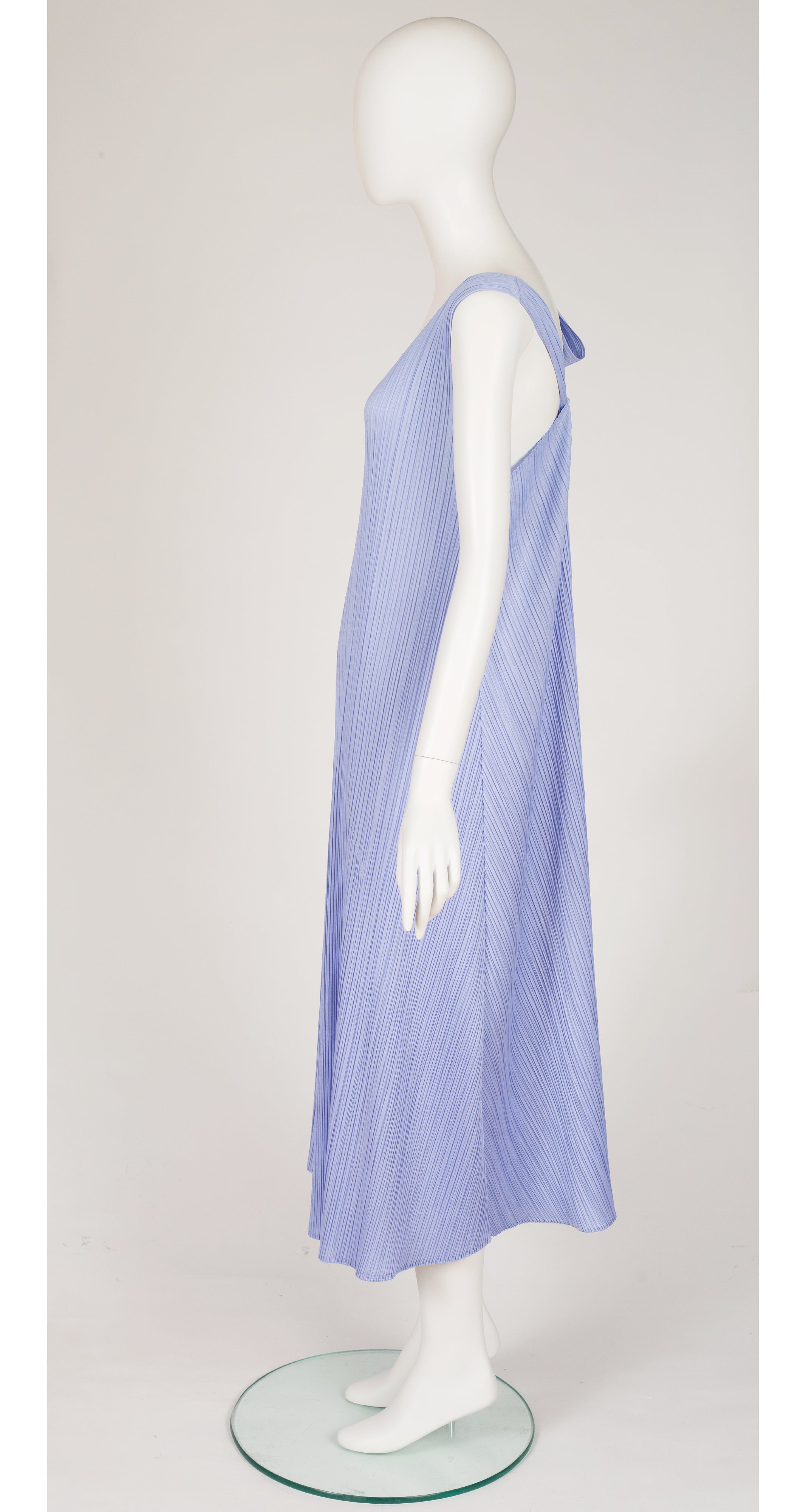 Periwinkle Plissé V-Neck Sleeveless Midi Dress