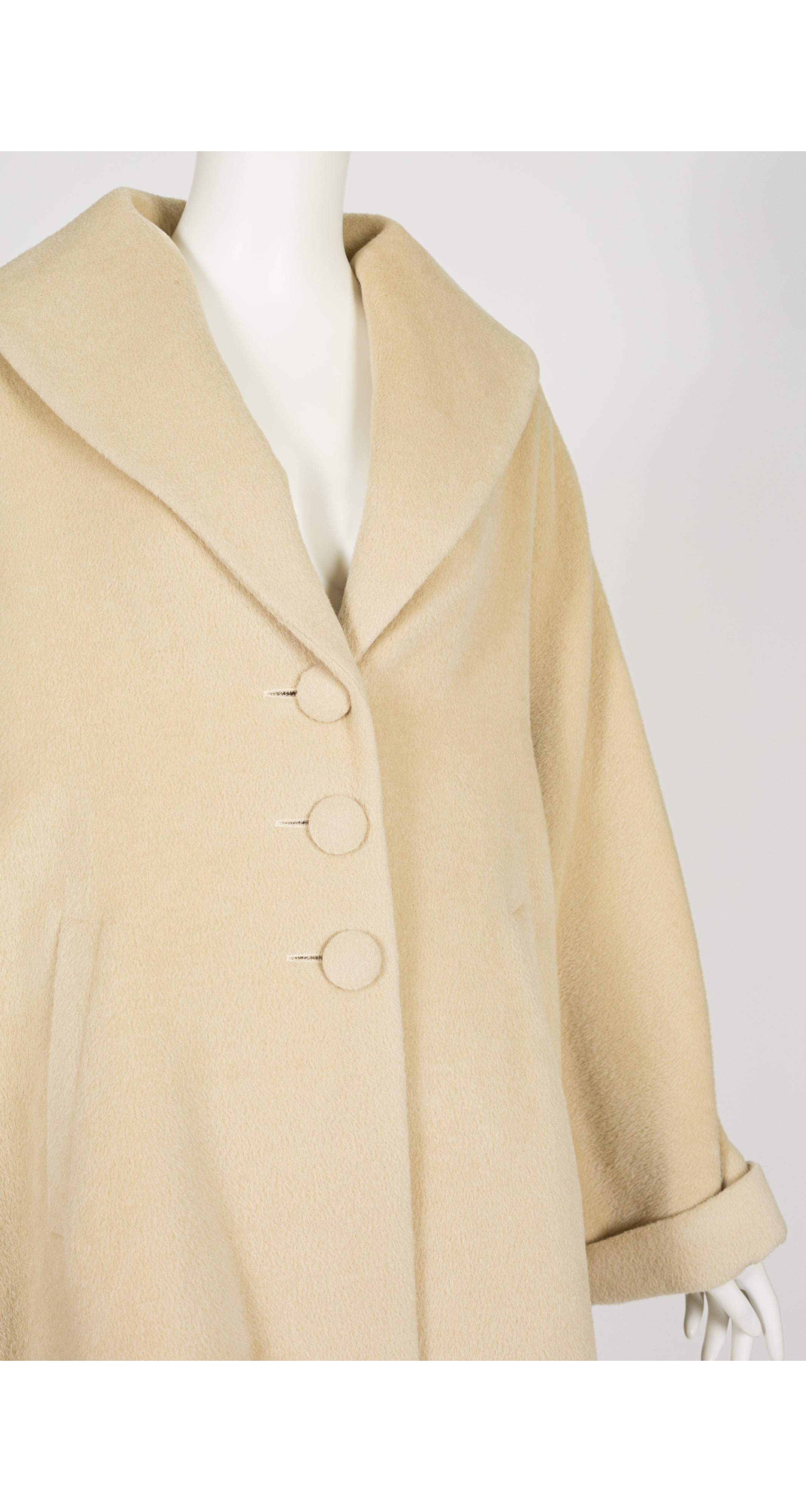 1990s Cream Cashmere & Wool Cocoon Coat