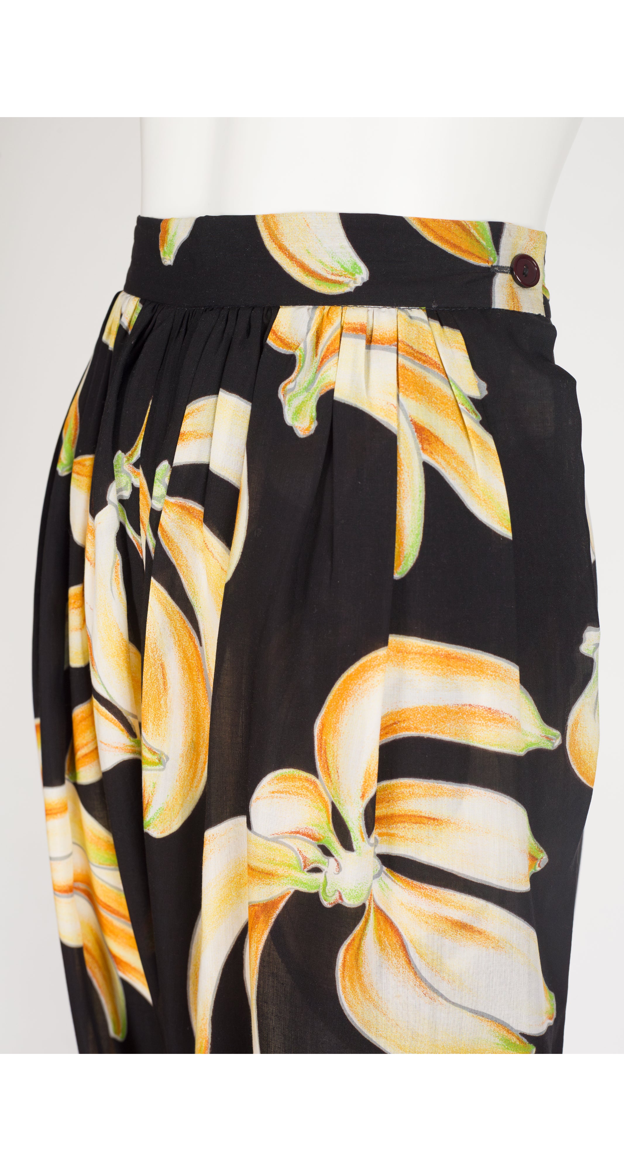 1980s Banana Novelty Print Black Tapered Pants